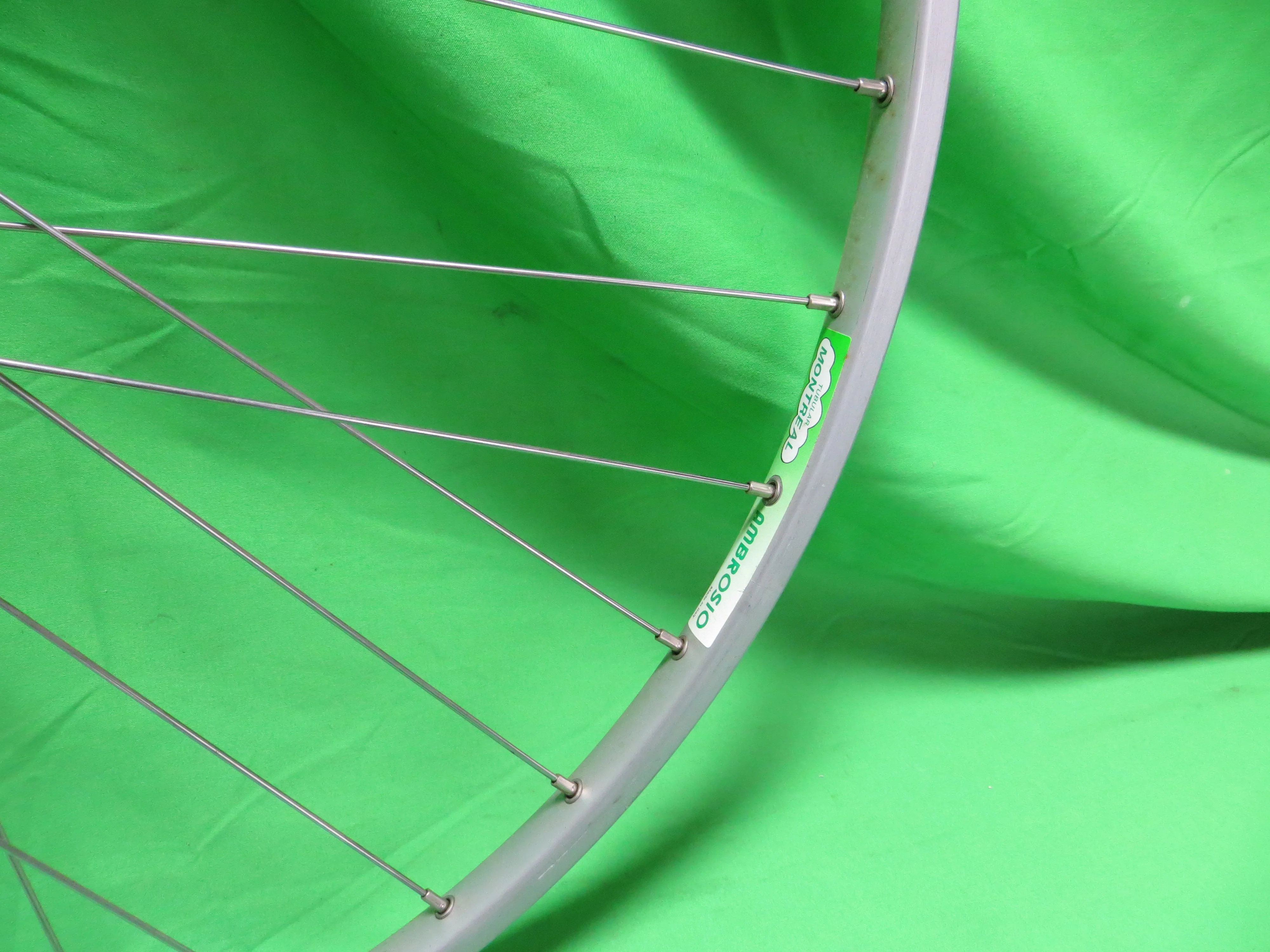 Ambrosio Montreal 700c Tubular Rim, Suntour Superbe Pro NJS 100mm/8mm Front Hub (23111501) - Image 6