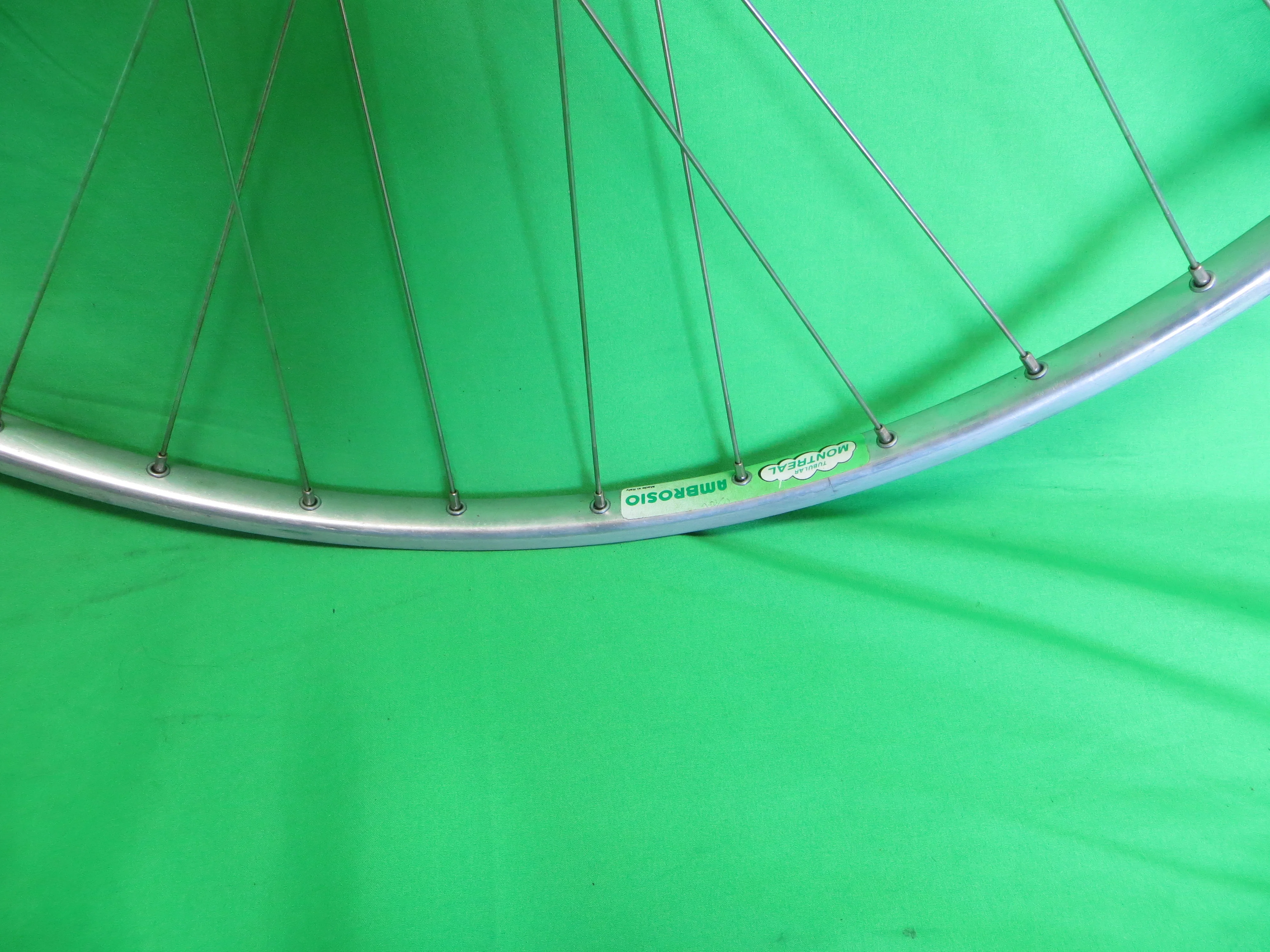 Ambrosio Montreal 700c 36H Tubular rim, Sansin Pro Training  100mm/9mm Front Hub Quick Release (24120103) - Image 3