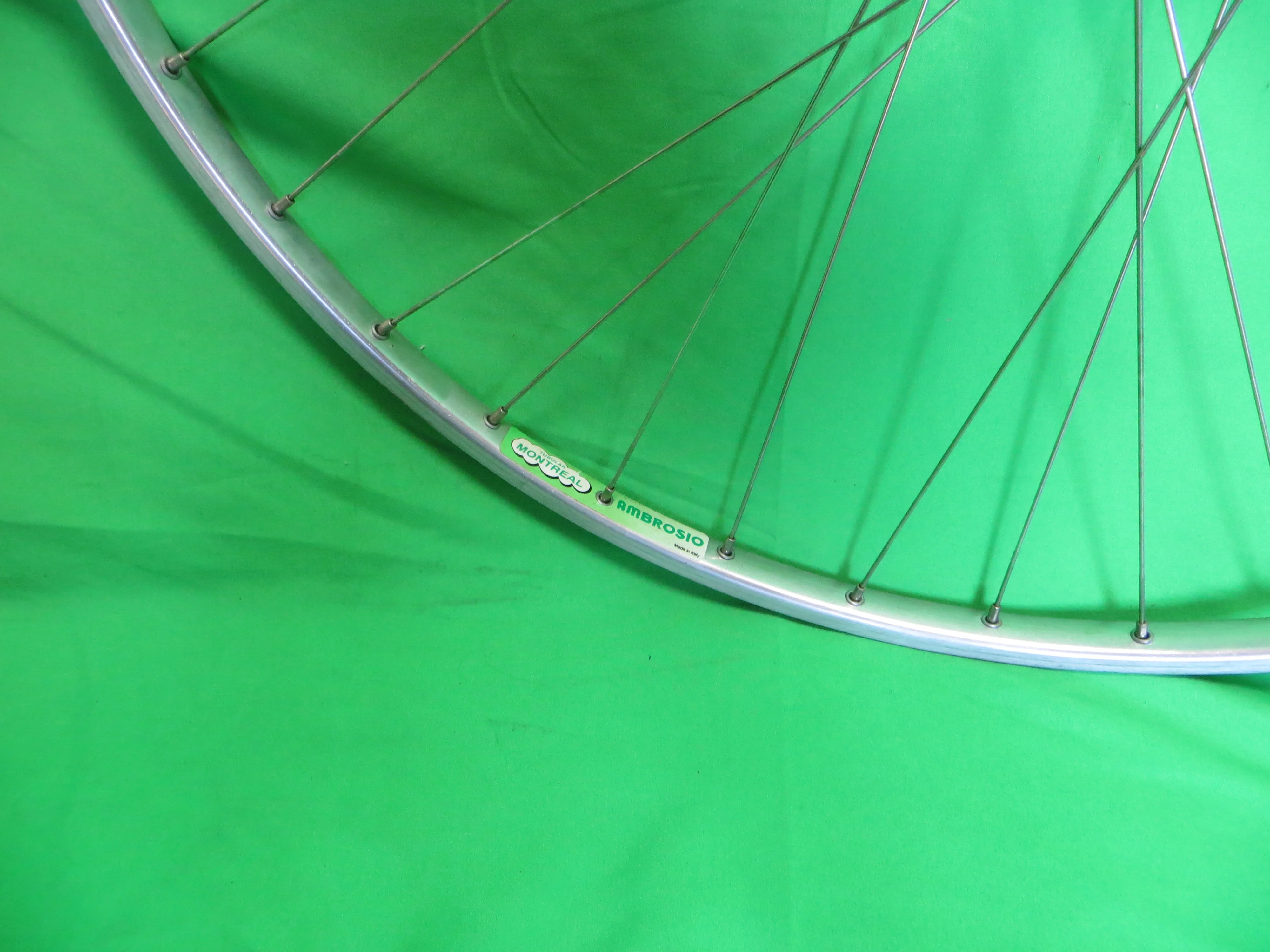 Ambrosio Montreal 700c 36H Tubular rim, Sansin Pro Training  100mm/9mm Front Hub Quick Release (24120103) - Image 6