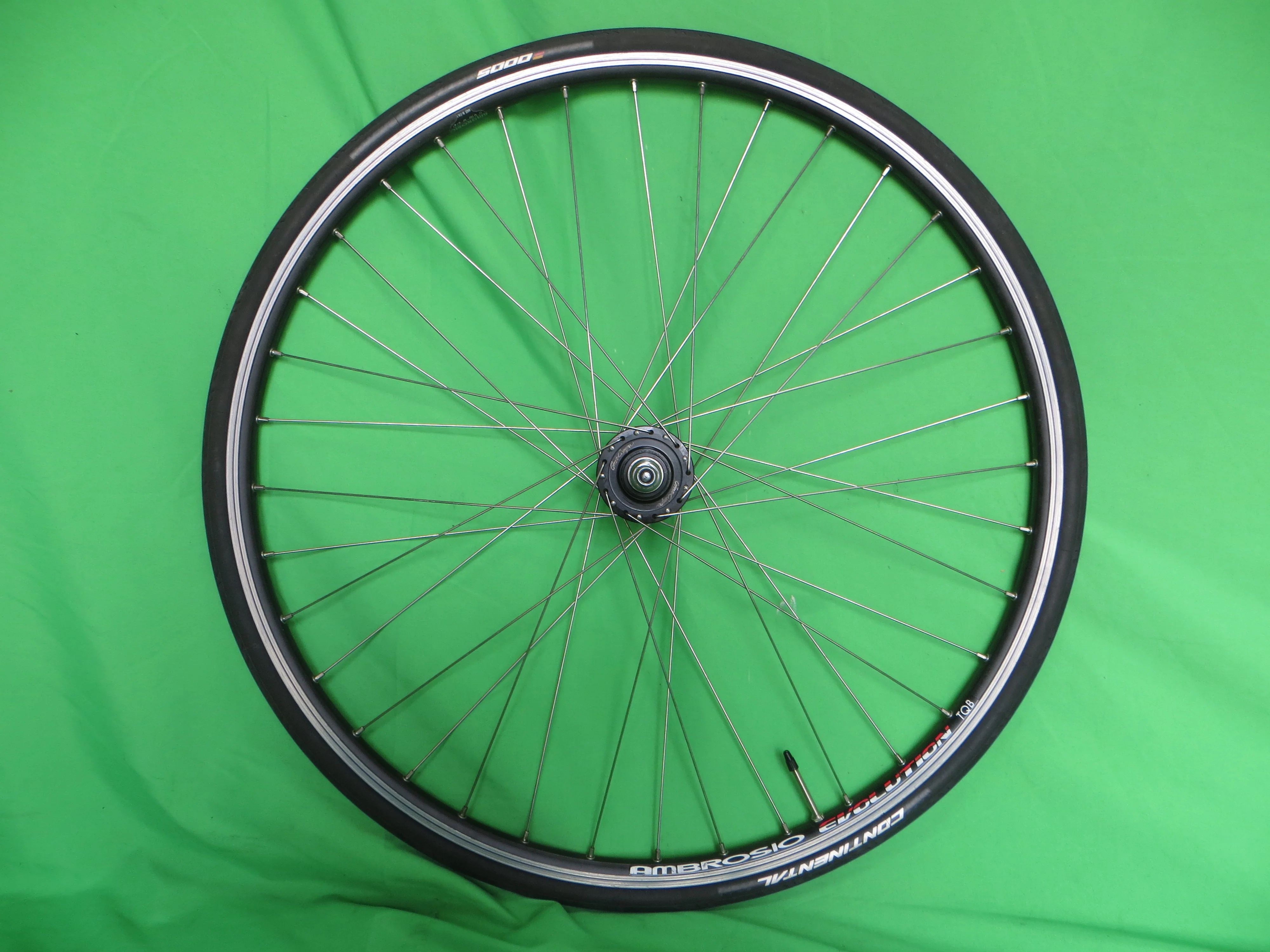 Ambrossio Evolution Clincher 36H 700c Rim, Yoshigai Gram Compe Rear Hub 120mm, Continental TIre (25032608)