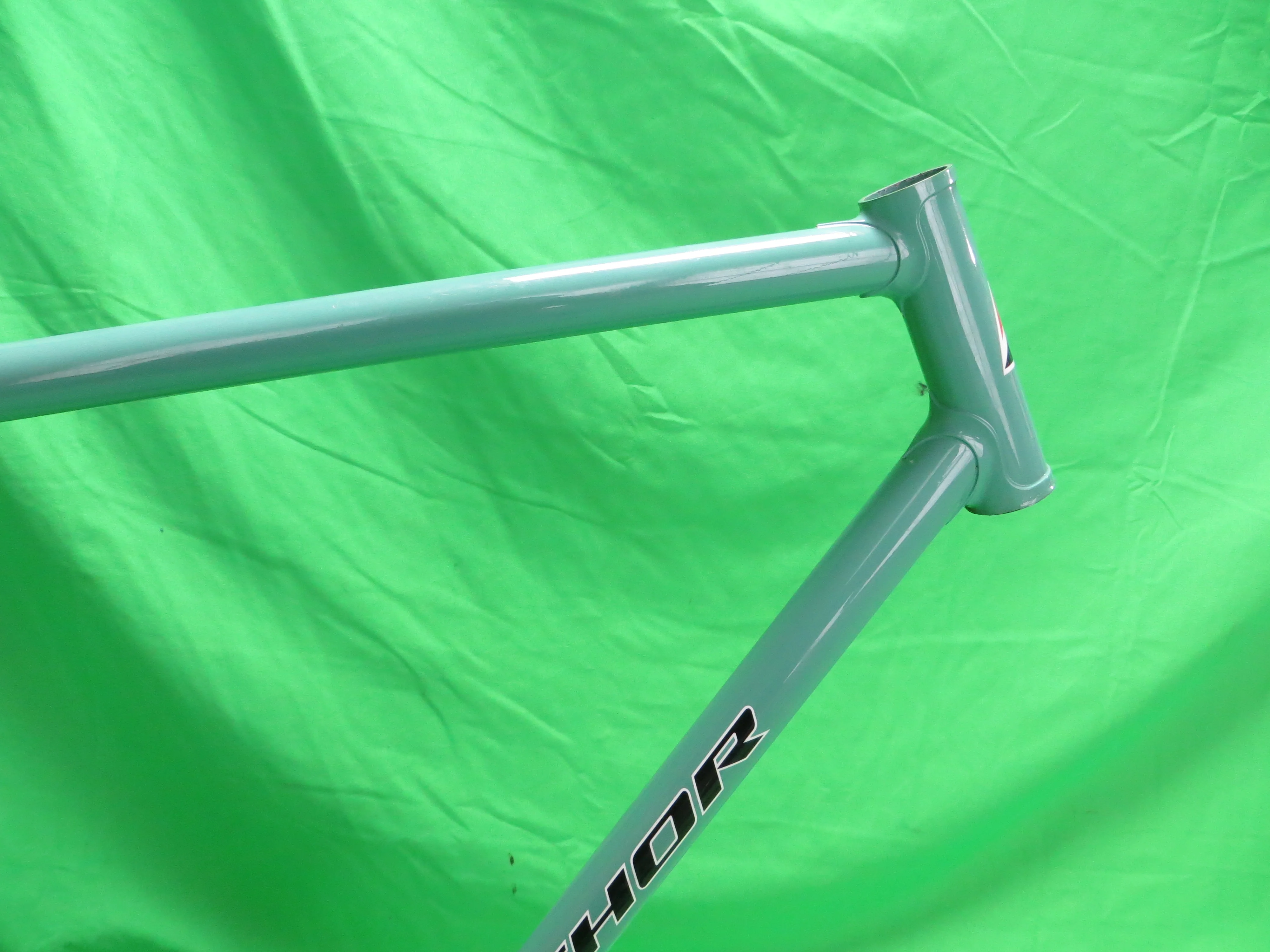 Anchor // Bianchi Green // 53cm // For Repairs - Image 9