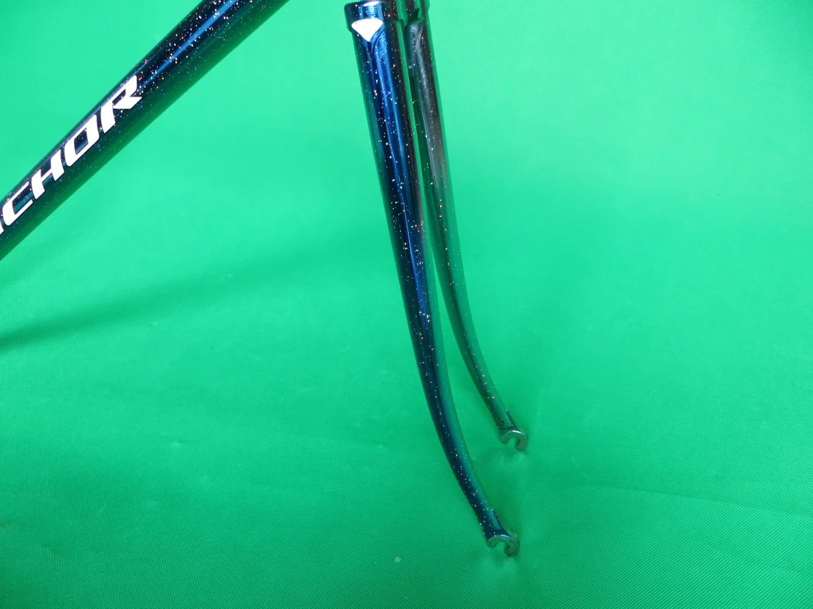 Anchor // Candy Blue with rainbow flake, Chrome Finish // Kaisei 019 // 50cm - Image 3