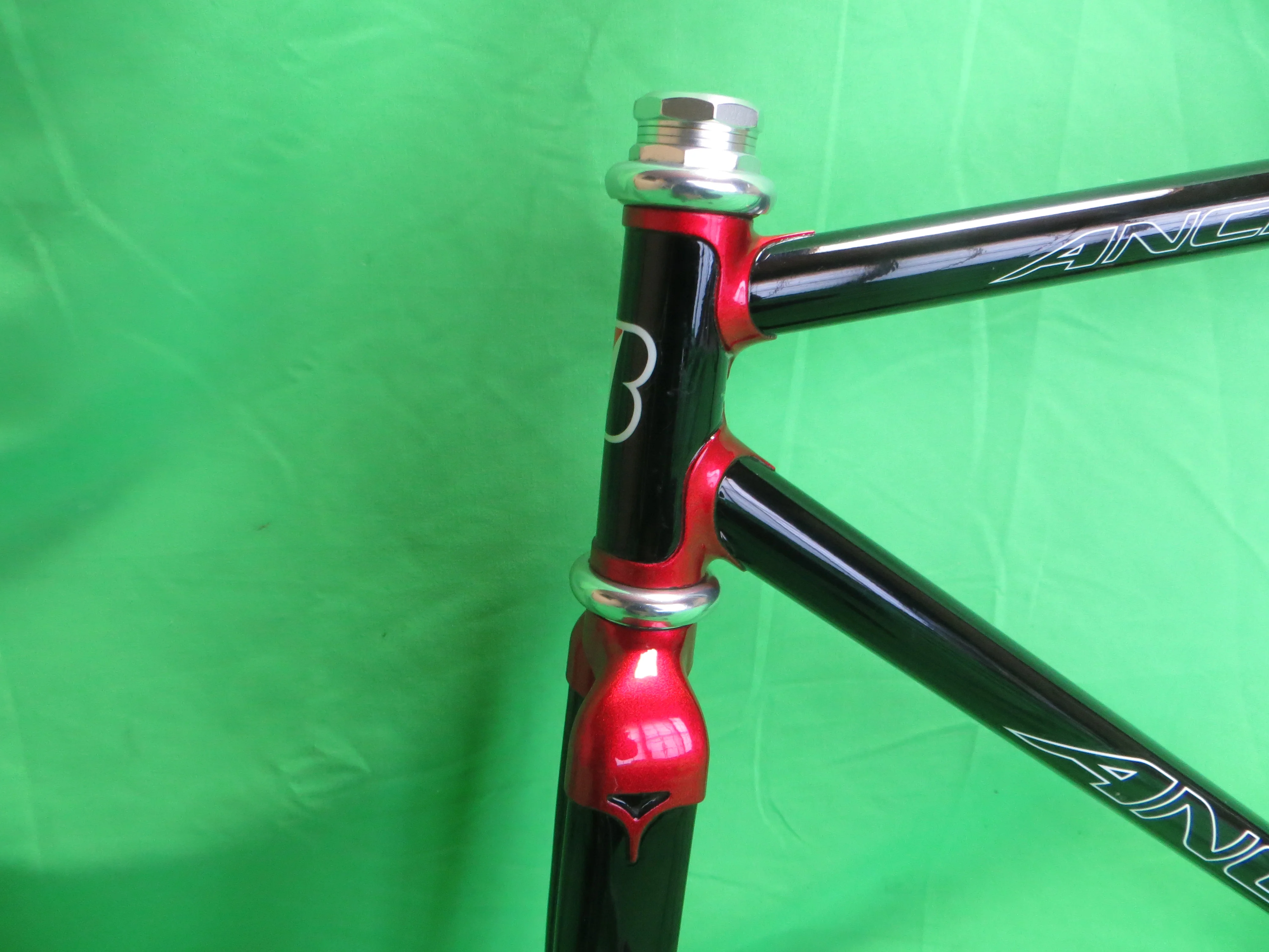 Anchor Columbus Max Fork // Red / Black Metallic // 50.5cm - Image 2