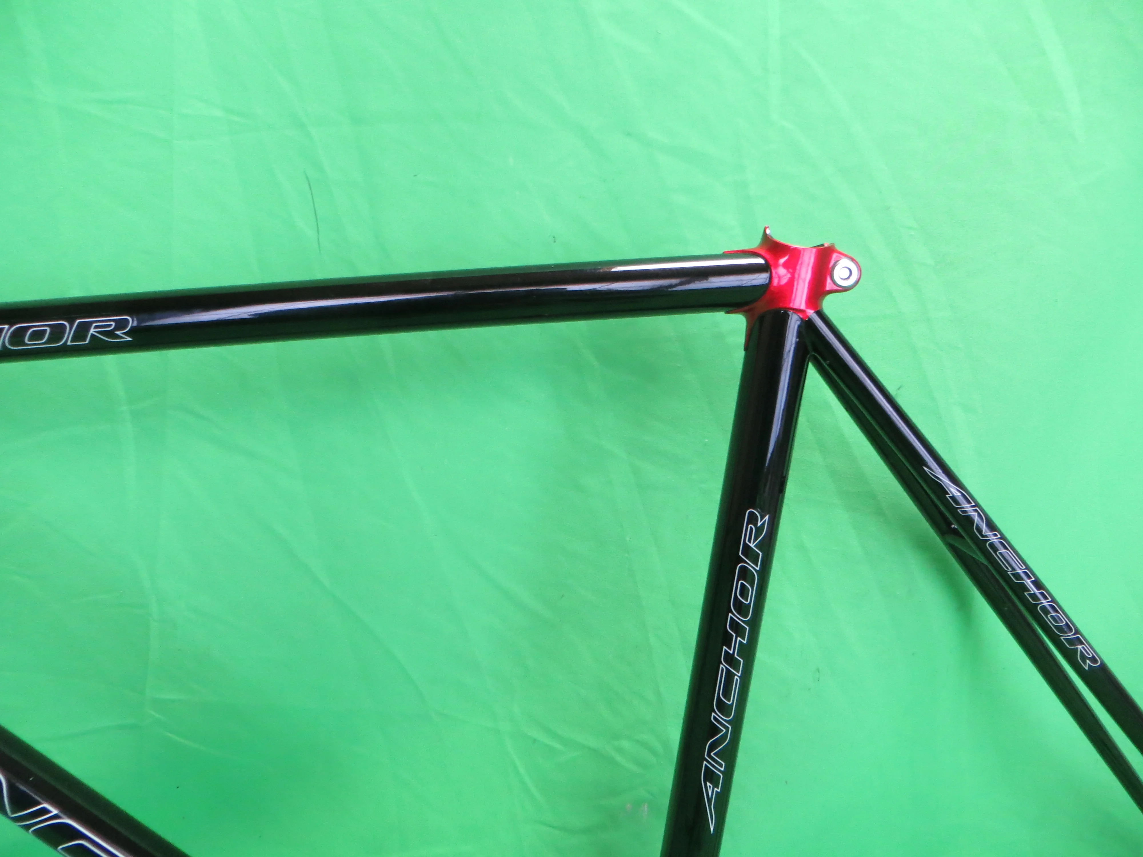 Anchor Columbus Max Fork // Red / Black Metallic // 50.5cm - Image 5