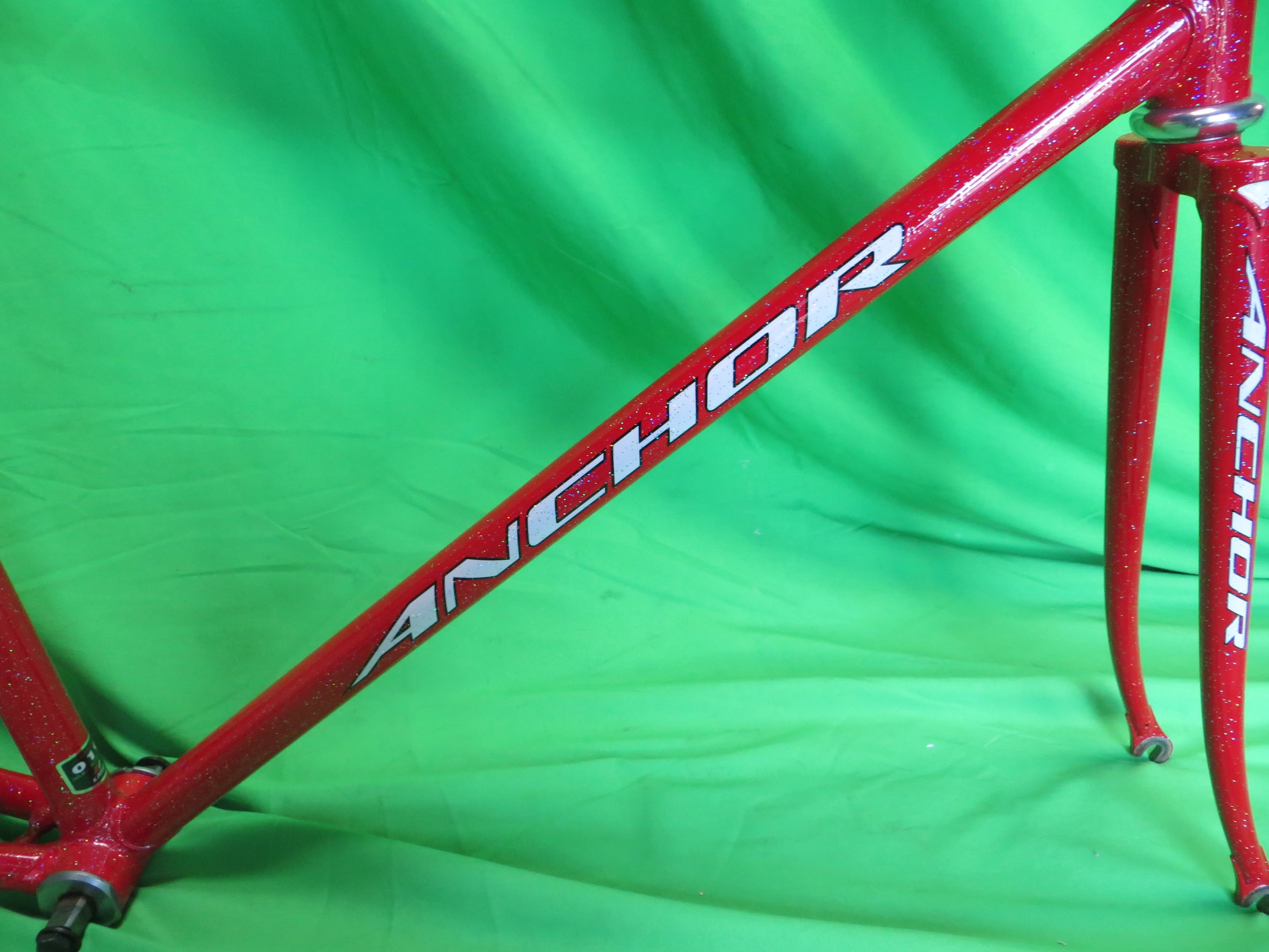 Anchor Kaisei 019 // Red with Rainbow Flake // 53cm - Image 13