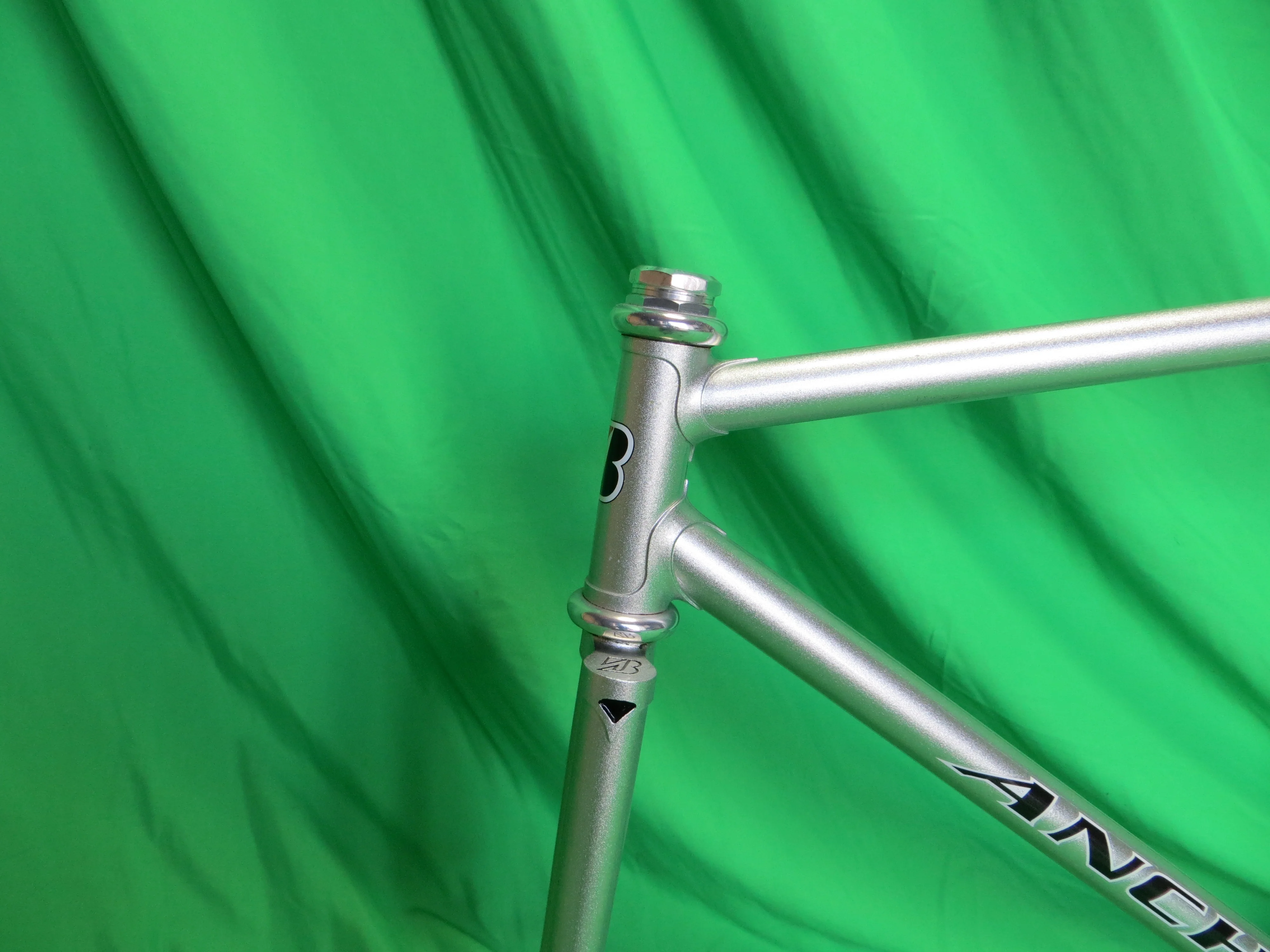 Anchor Kaisei 019  // Shot Silver // 49.5cm - Image 2