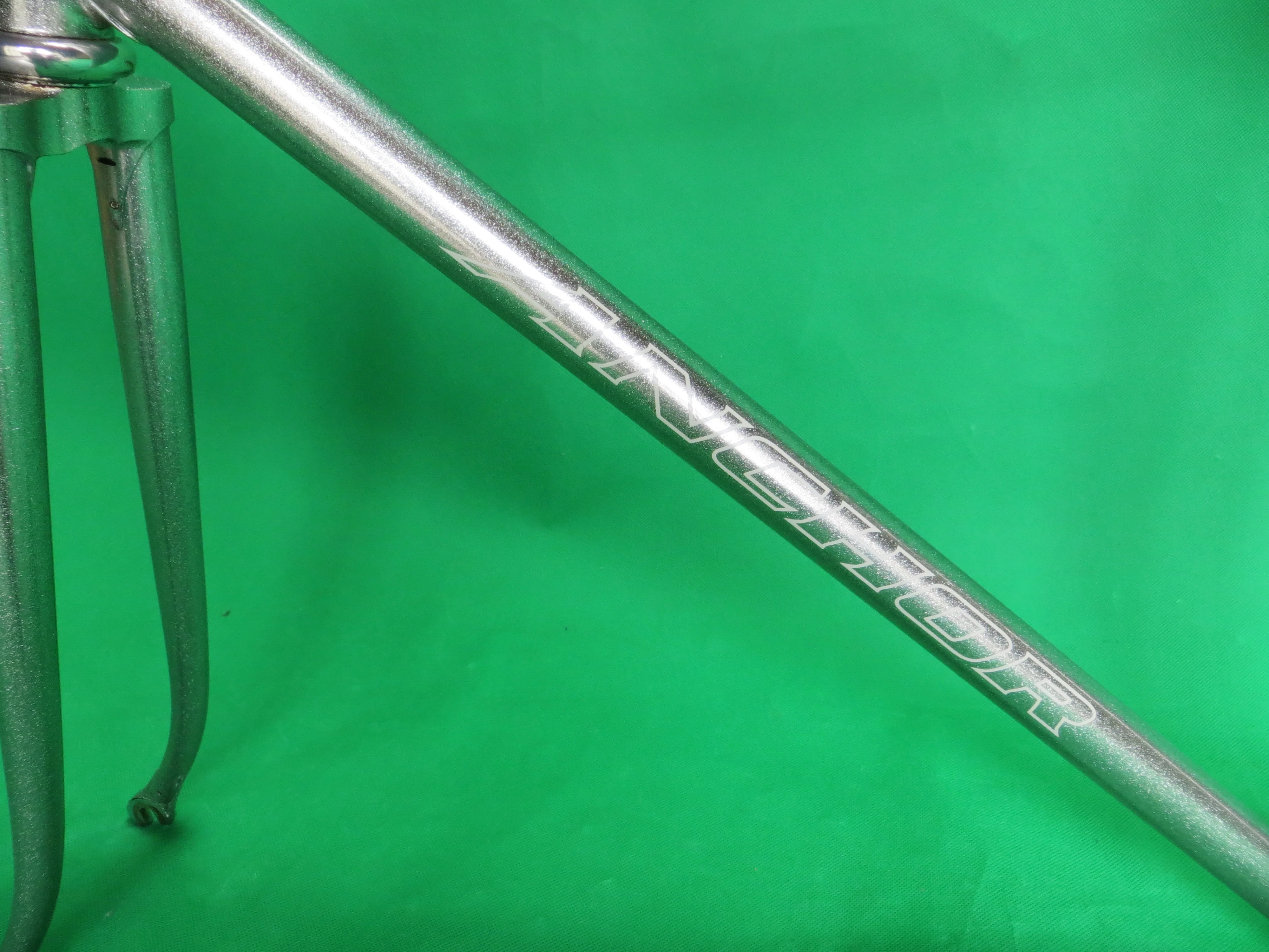 Anchor Kaisei 4130R // Shot Silver // 51.5cm - Image 6