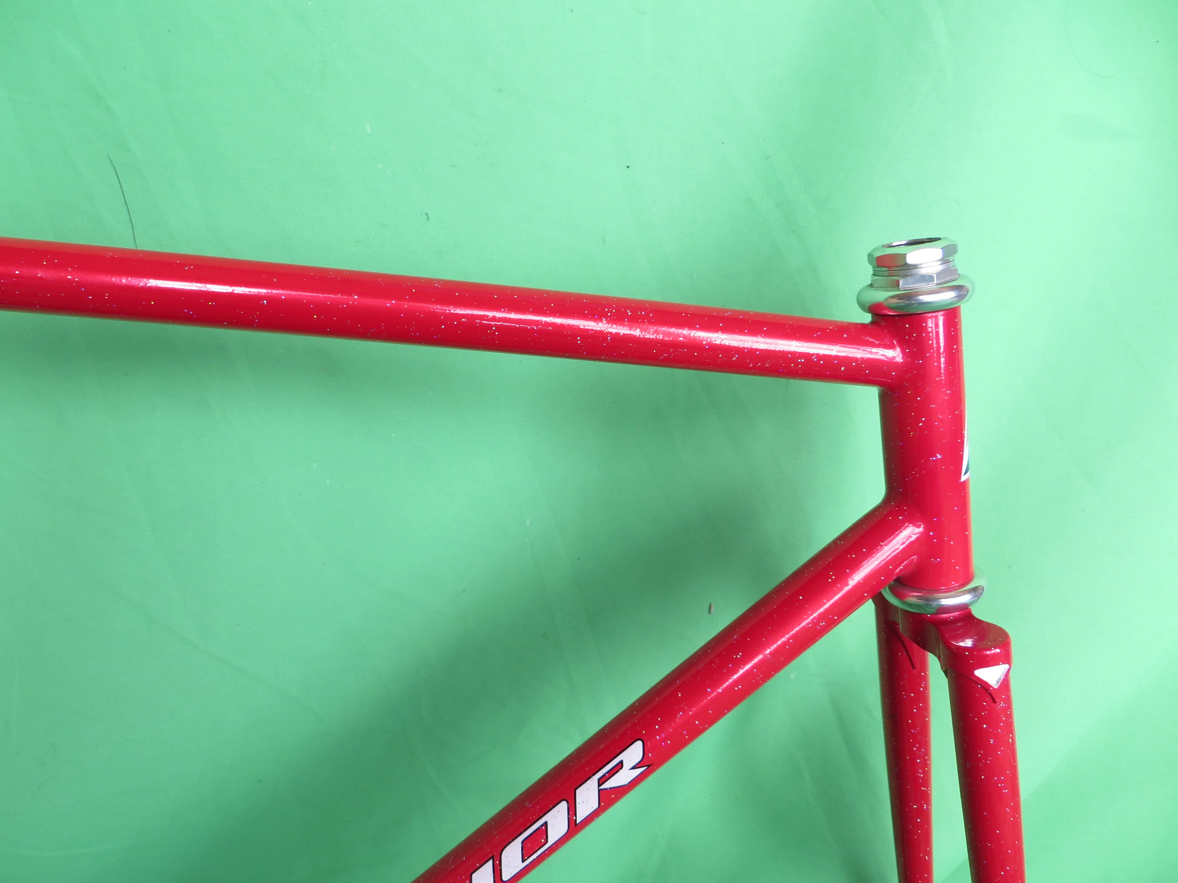 Anchor Lugless // Red with Rainbow Flake // 52.5cm - Image 11