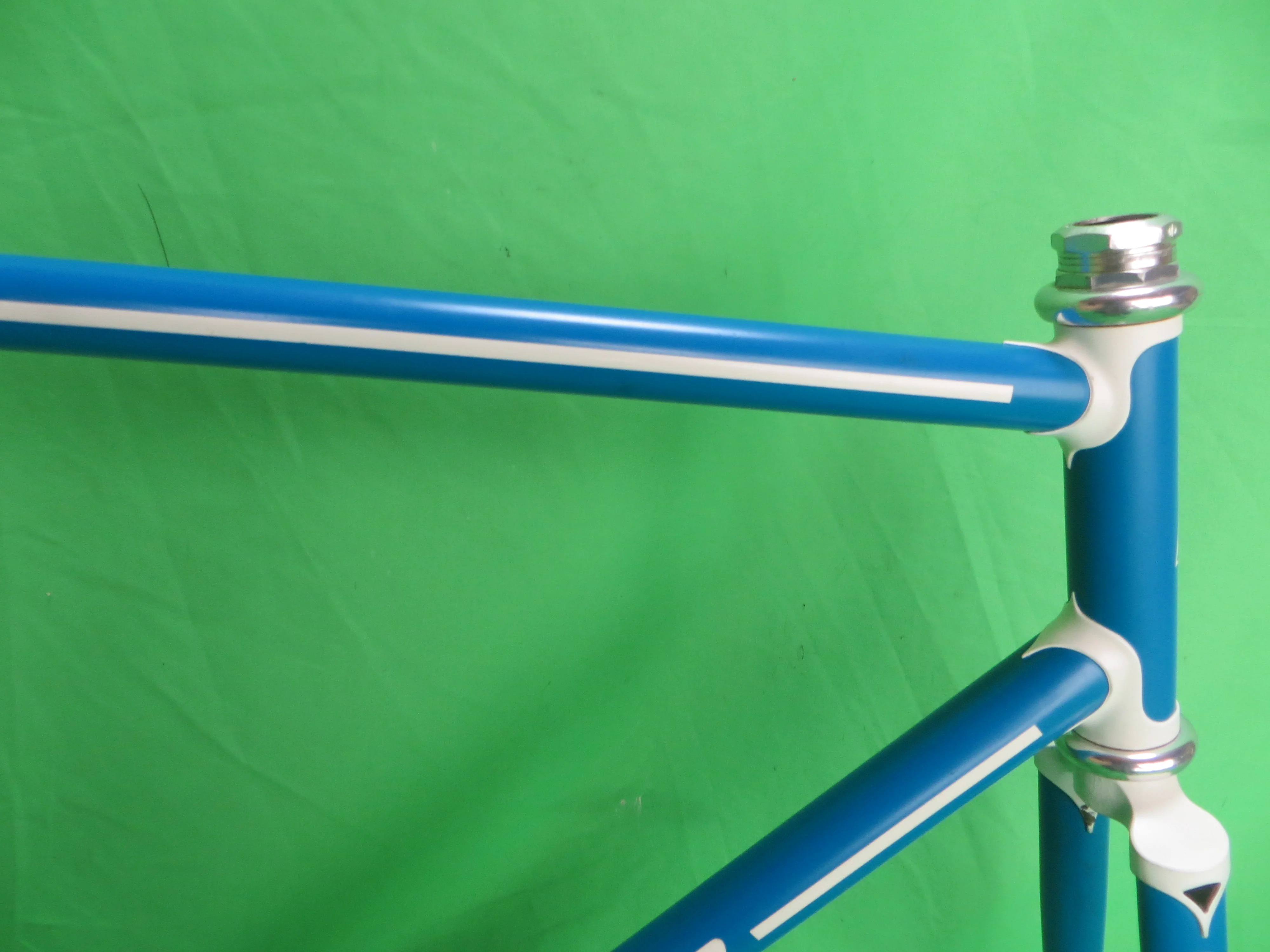 Anchor // Matte Blue / White // 54.5cm - Image 11