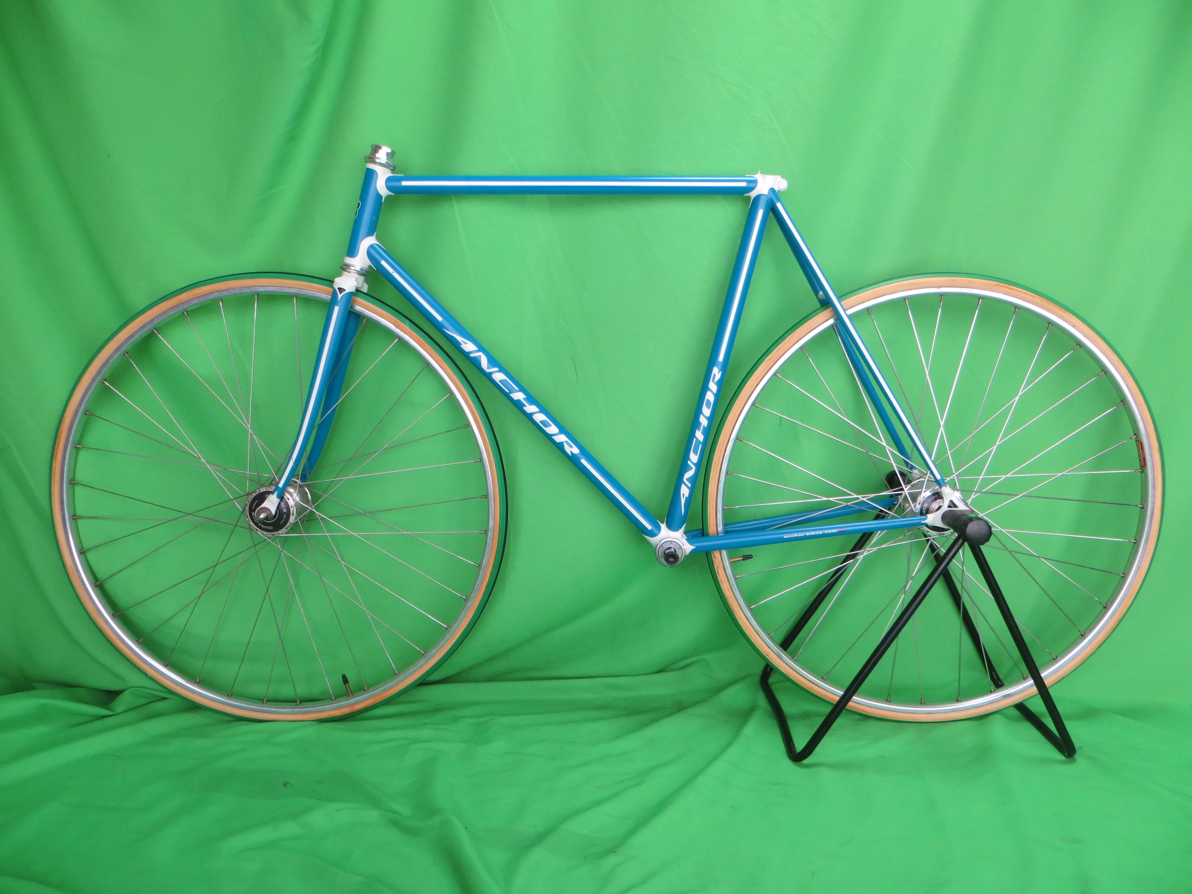 Anchor // Matte Blue / White // 54.5cm - Image 17