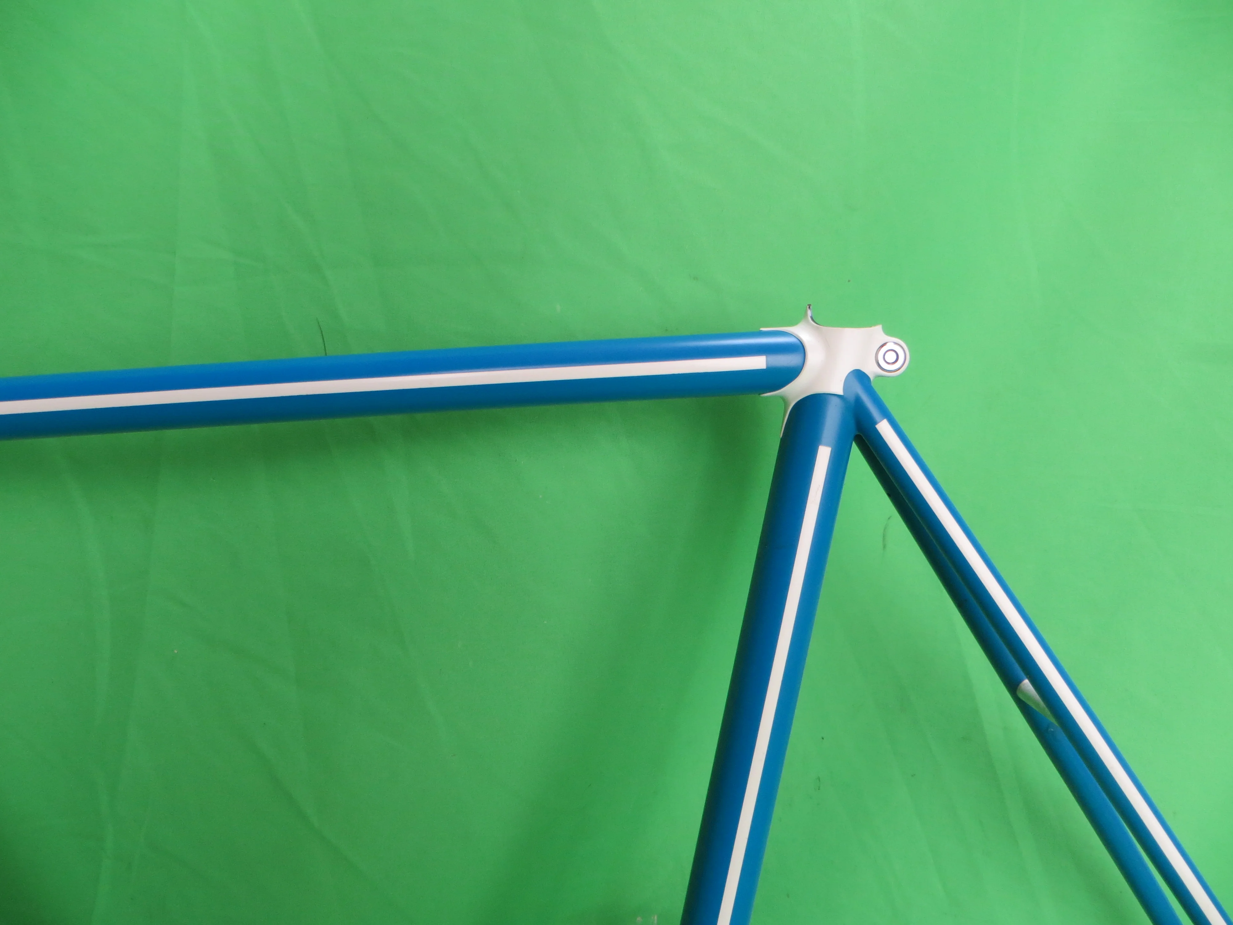 Anchor // Matte Blue / White // 54.5cm - Image 5