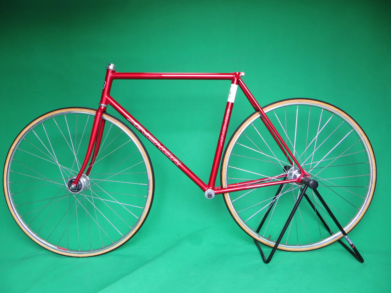ANCHOR // Red Metallic // 52.5cm - Image 16