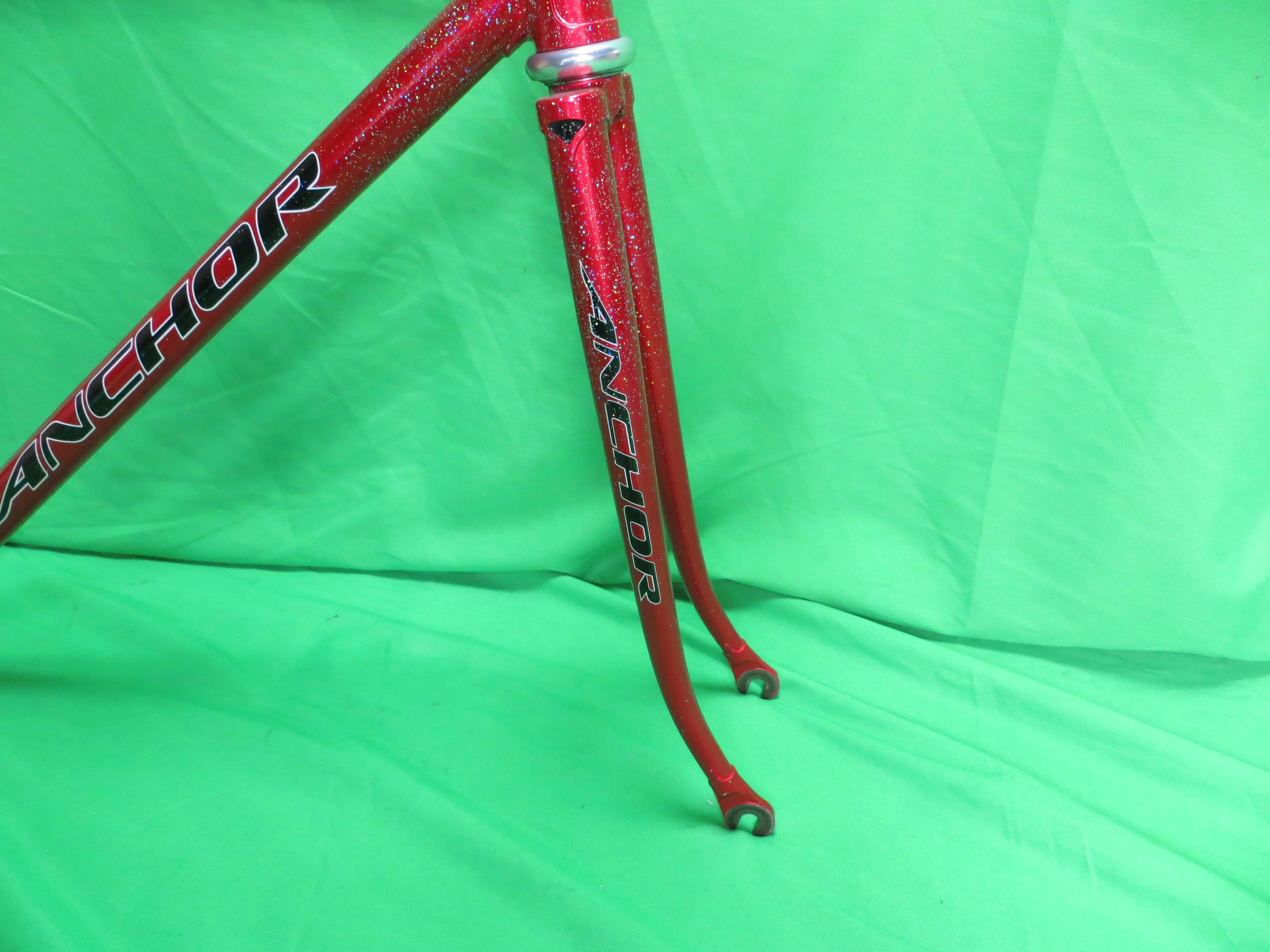 Anchor // Red Metallic with Rainbow Flake // 52cm - Image 10