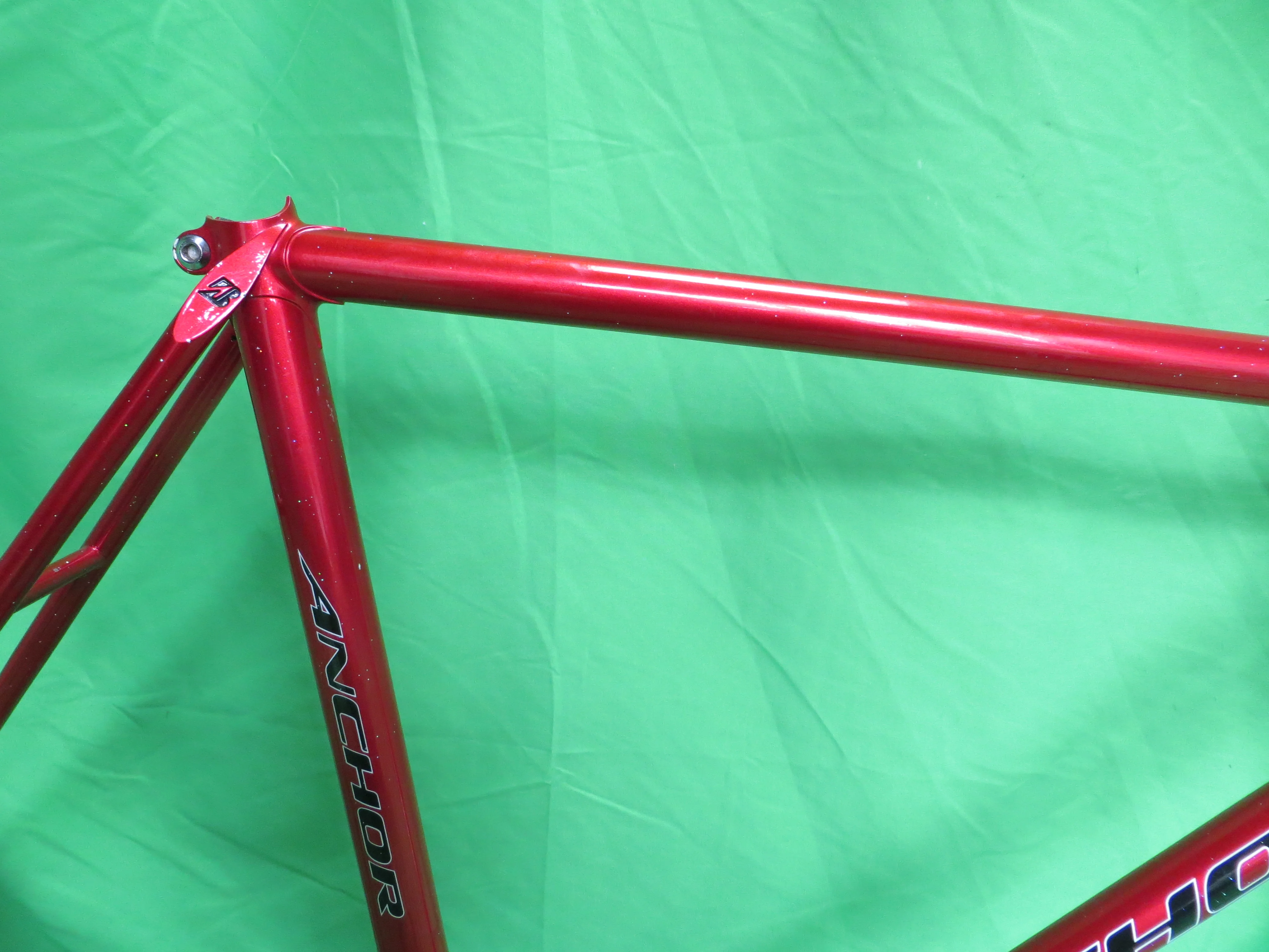 Anchor // Red Metallic with Rainbow Flake // 52cm - Image 12