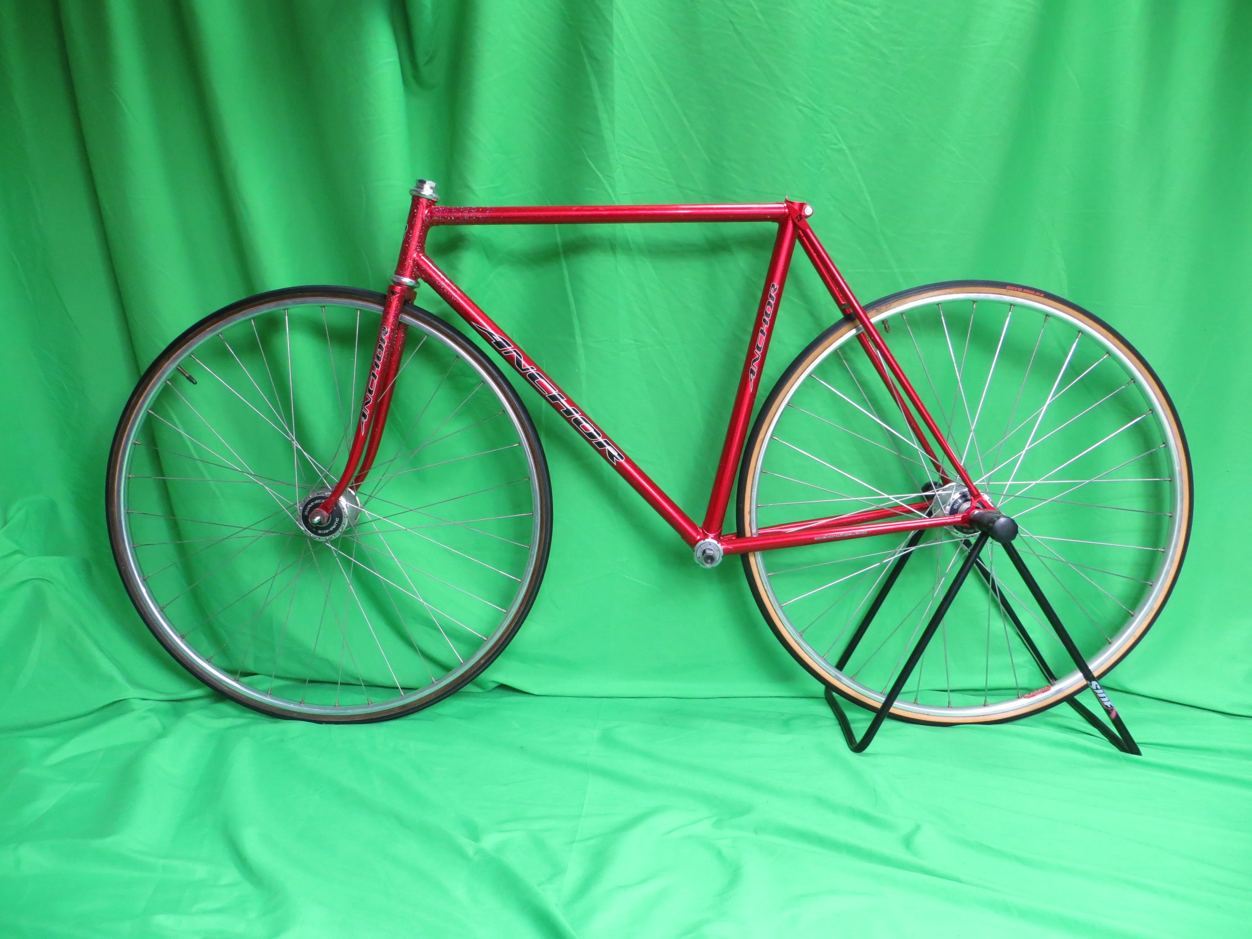 Anchor // Red Metallic with Rainbow Flake // 52cm - Image 16