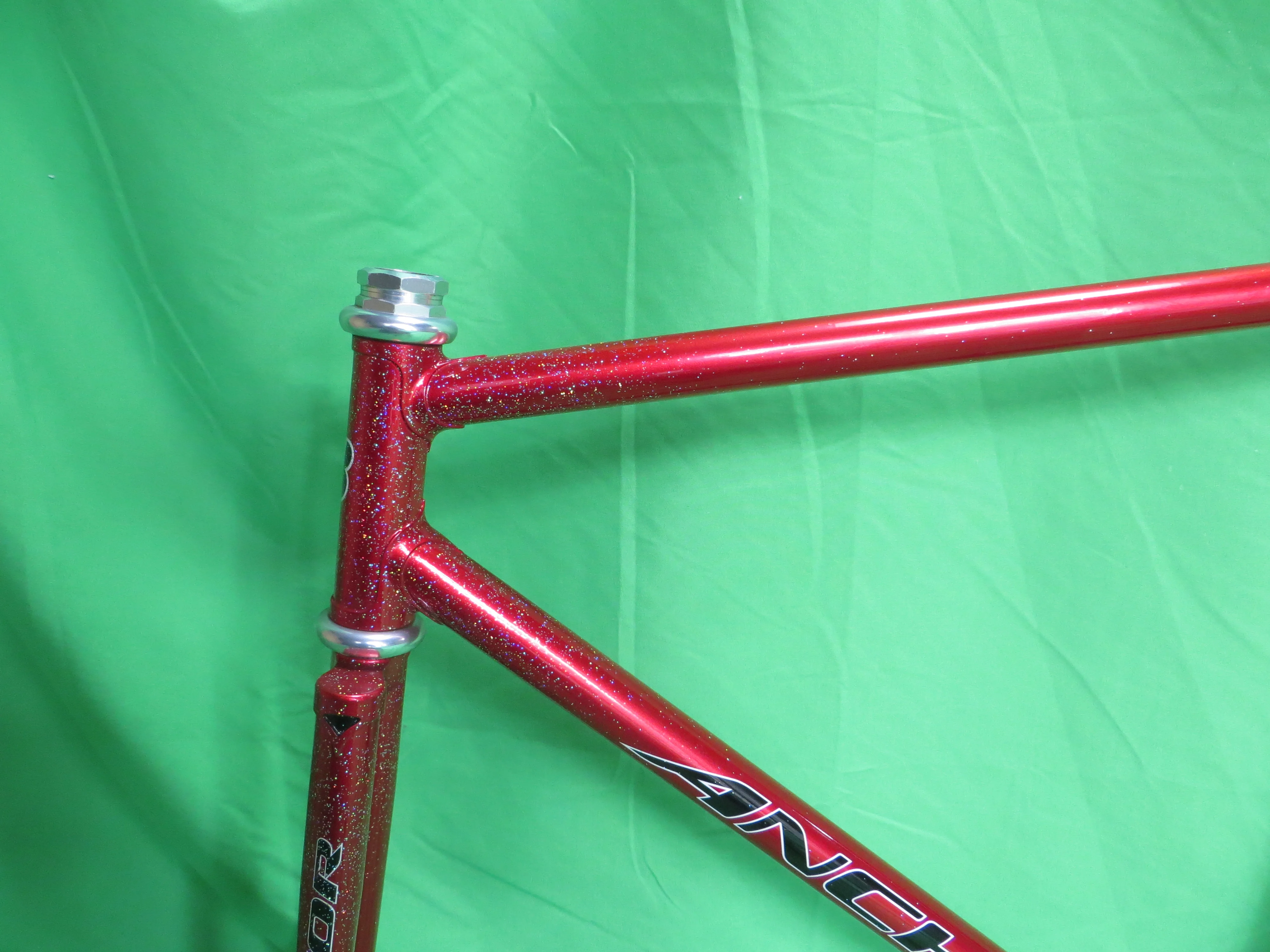 Anchor // Red Metallic with Rainbow Flake // 52cm - Image 4