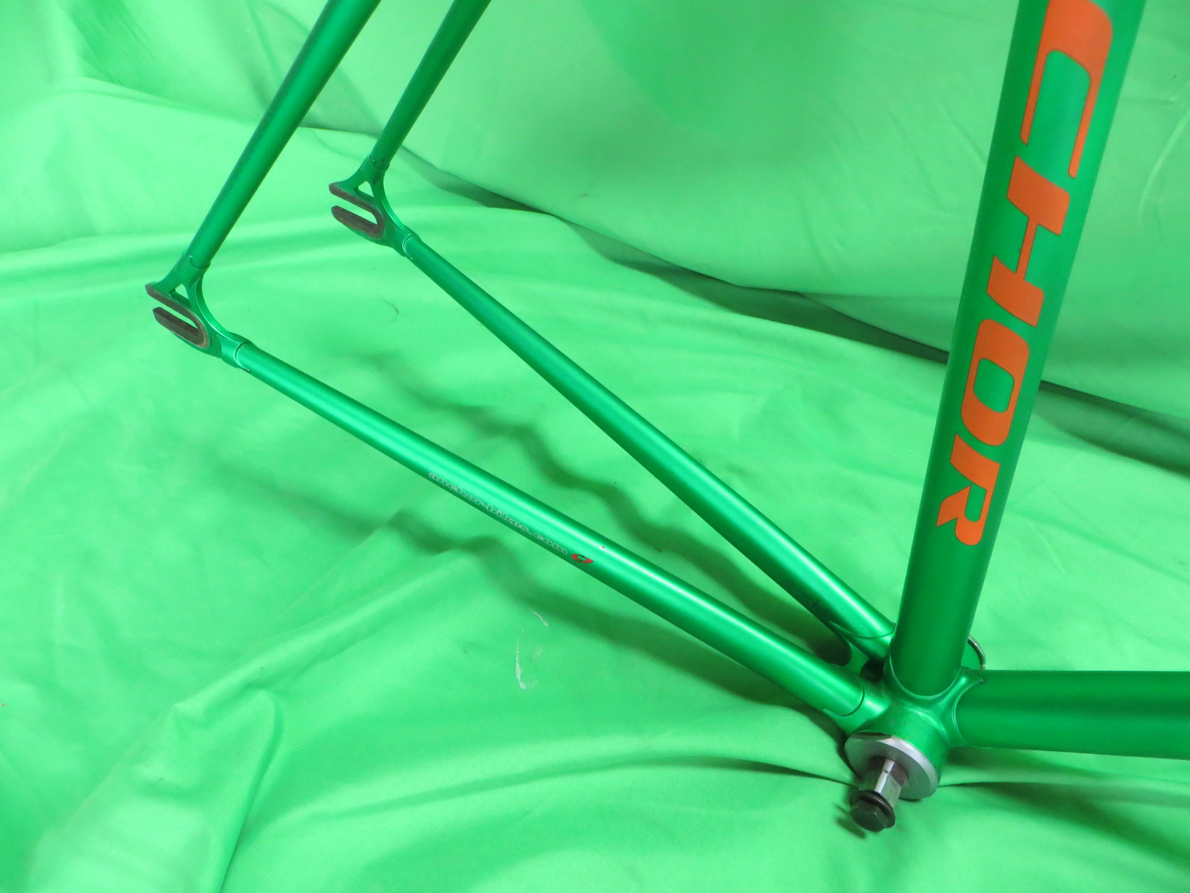 Anchor // Semi-gloss Green // 51.5cm - Image 16