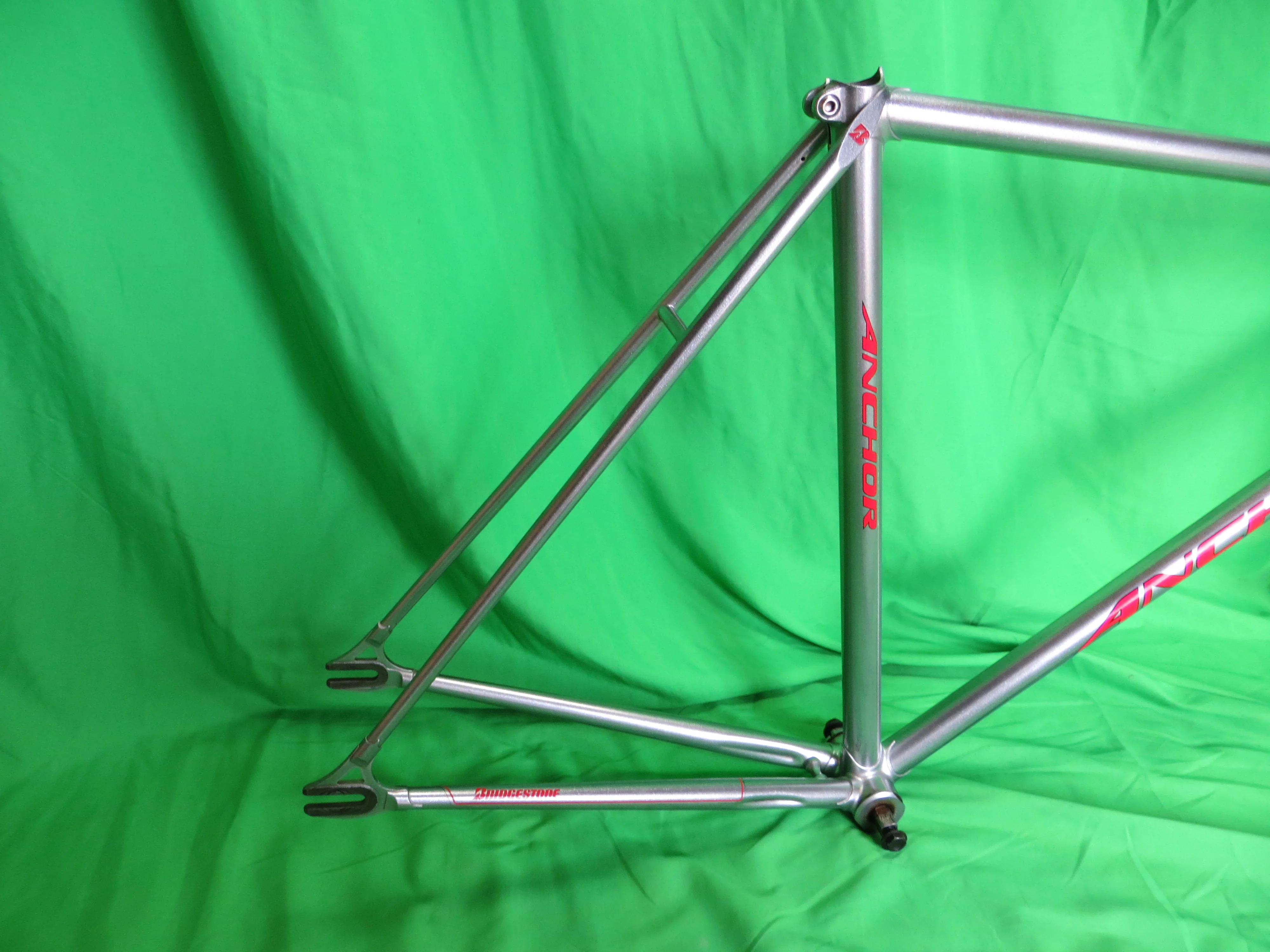 Anchor // Shot Silver // 52cm - Image 15