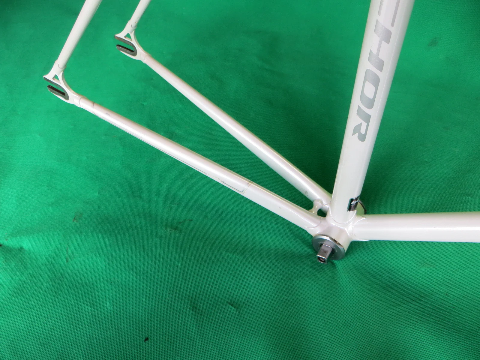 ANCHOR // white // Kasei 8630R // 50.5cm - Image 14