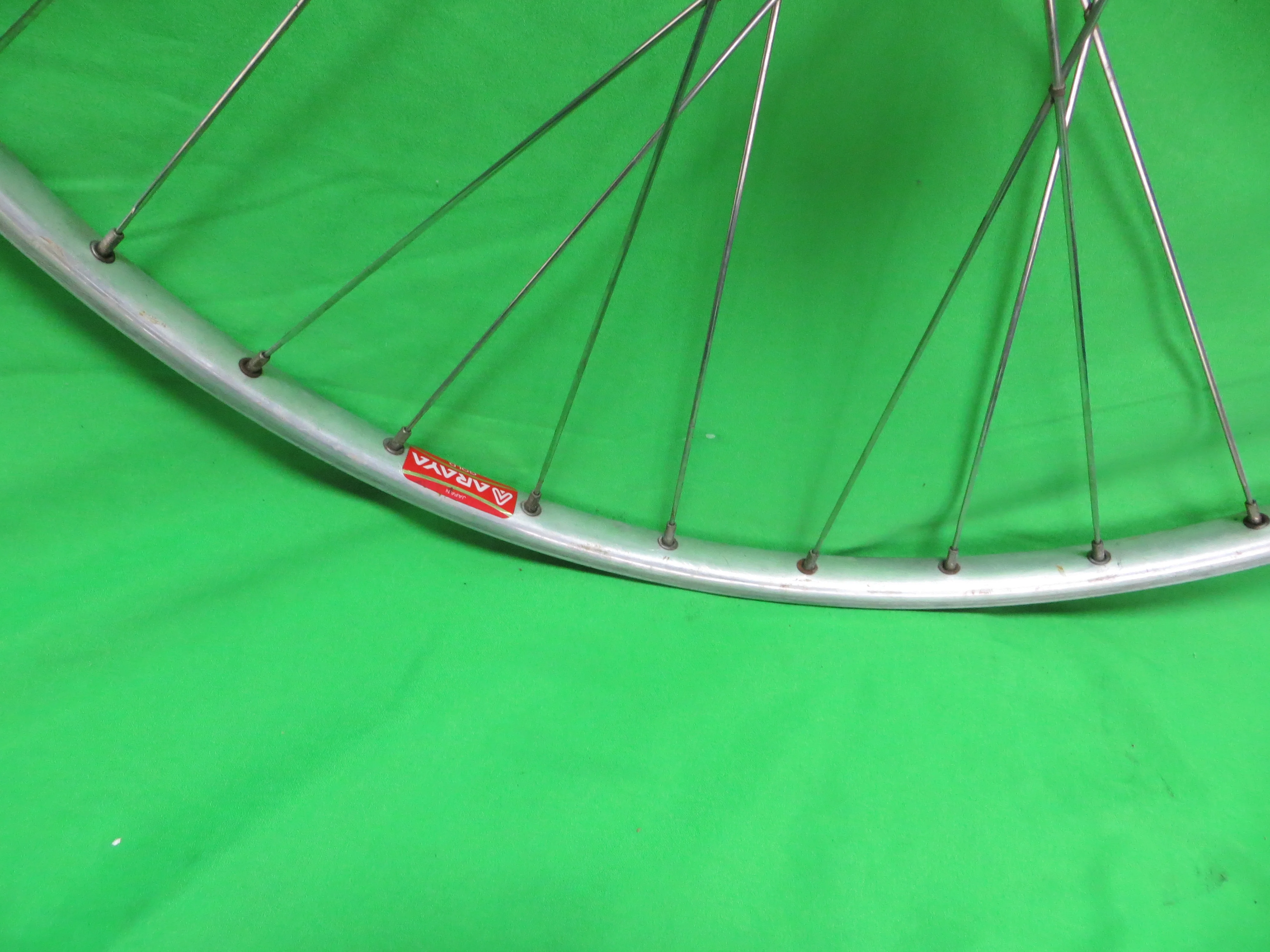 Araya Gold 16B 700c Tubular NJS rim, Shimano Dura Ace HB-7600 NJS 100mm/9mm Front Hub (24100608) - Image 6