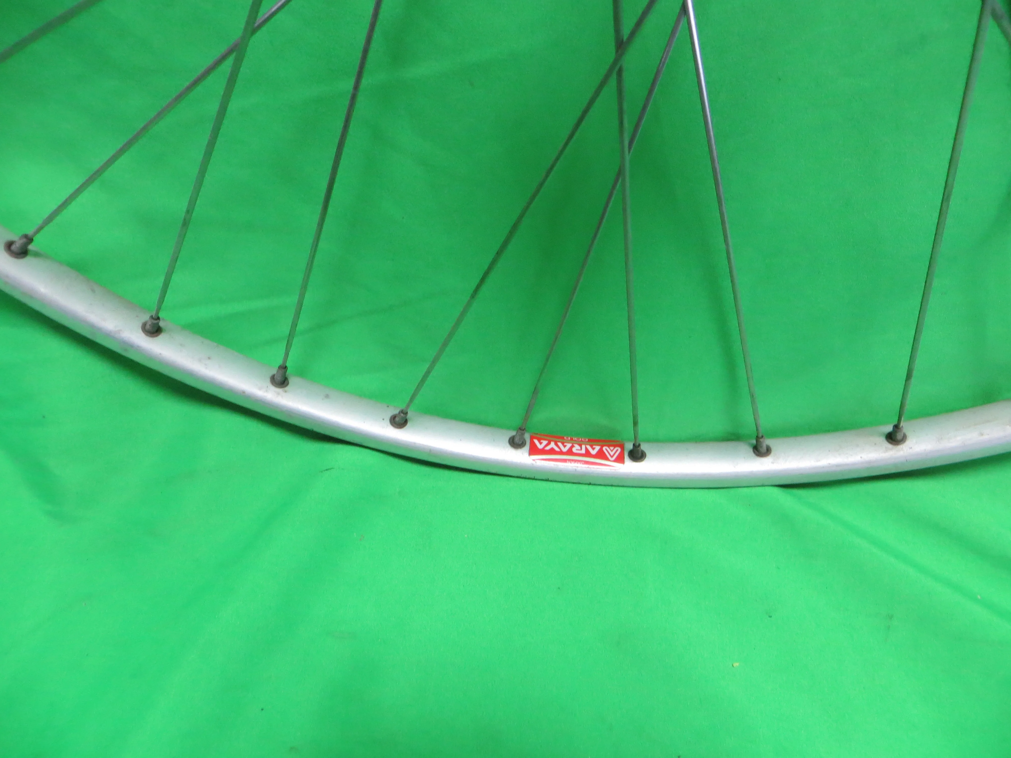 Araya Gold 16B 700c Tubular NJS rim, Suzue Pro Max NJS 100mm/9mm Front Hub (25021902) - Image 3
