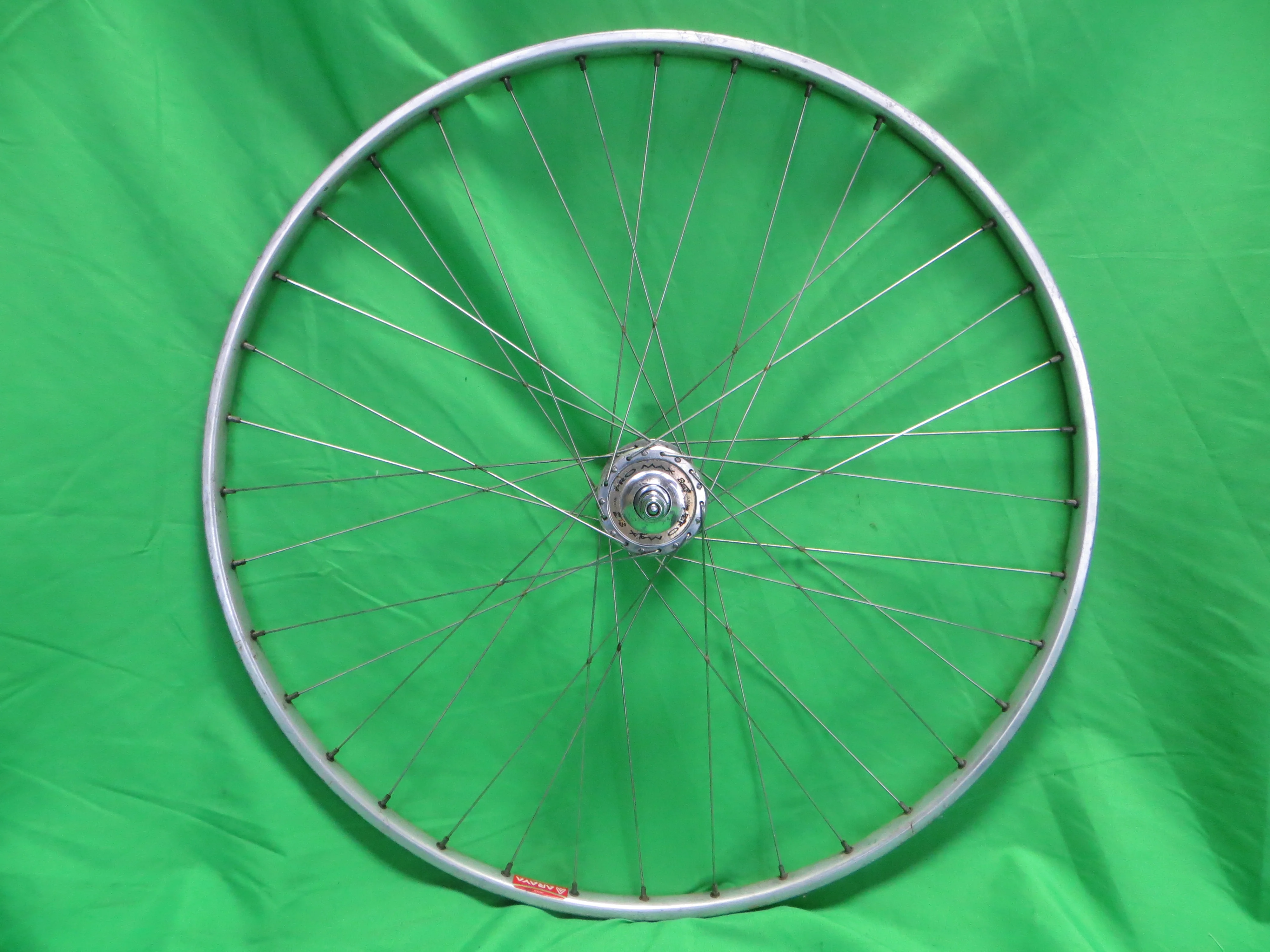 Araya Gold 16B 700c Tubular NJS rim, Suzue Pro Max NJS 100mm/9mm Front Hub (25021904) - Image 4