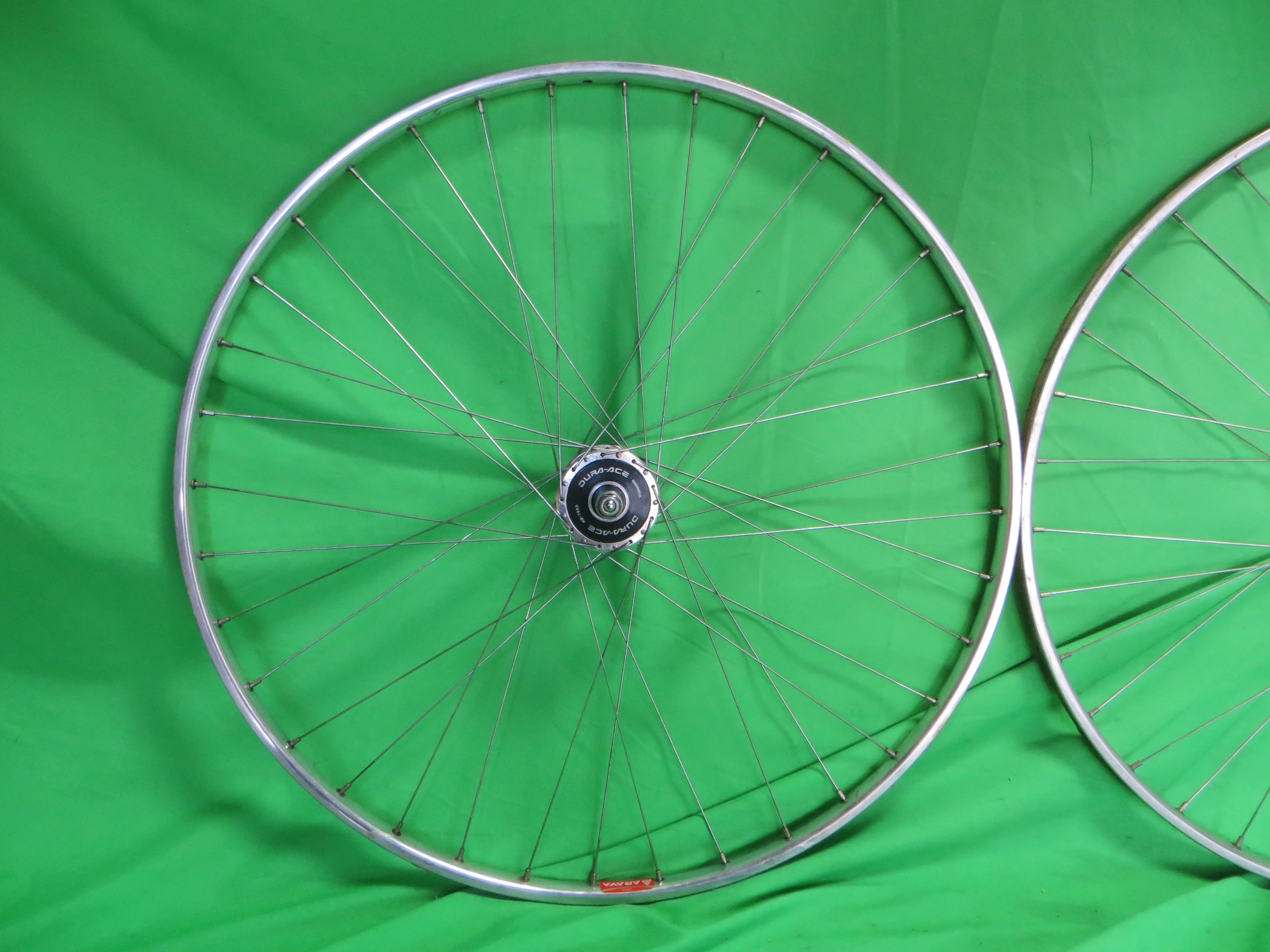 Araya Gold 16B NJS 700c Tubular NJS Rims, Shimano Dura Ace HB-7600 NJS hubs 36H 110mm (26021501) - Image 2