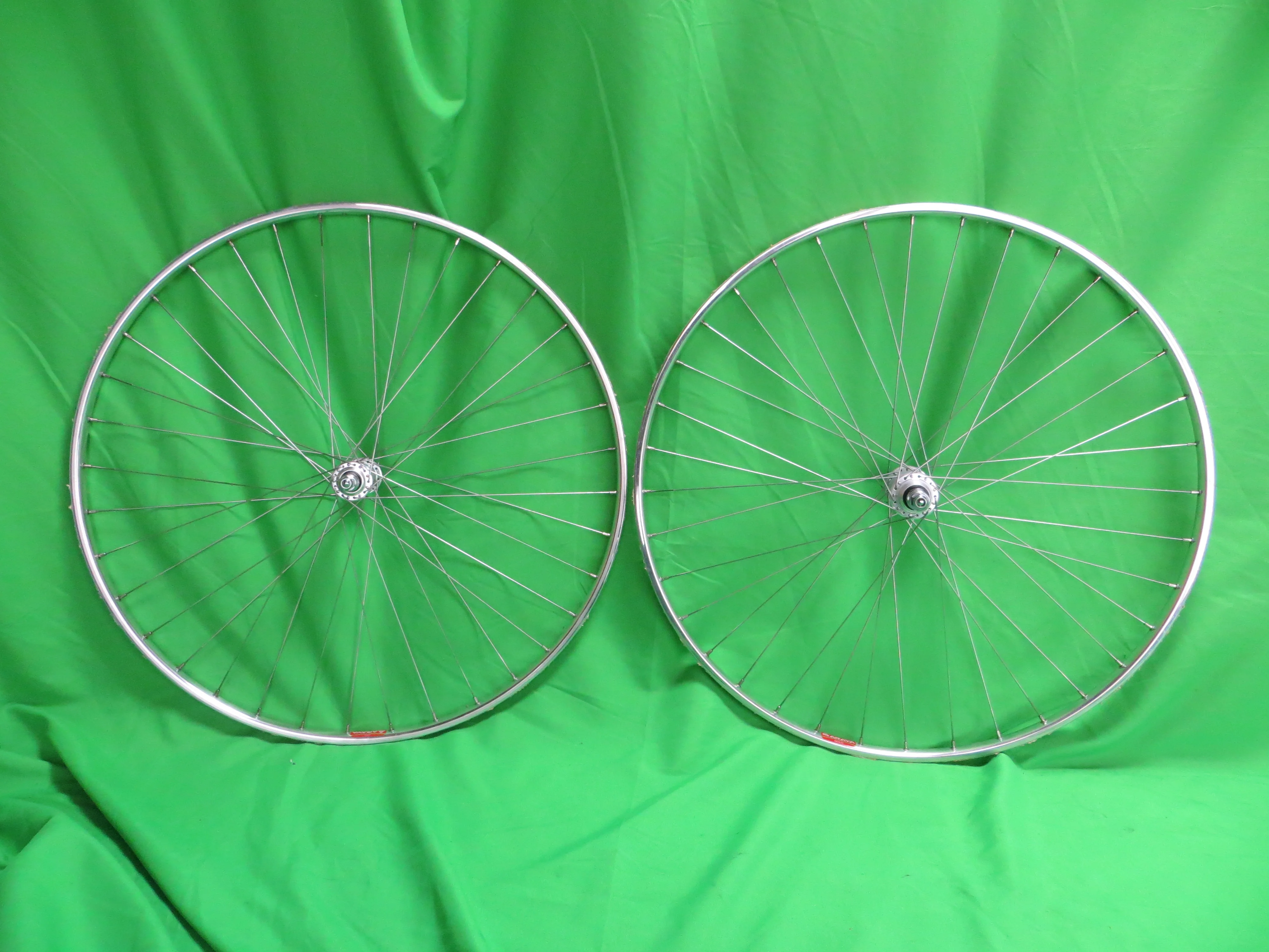Araya Gold 16B NJS 700c Tubular NJS rims, Shimano Dura Ace HB-7710 NJS hubs 120mm (24111401)