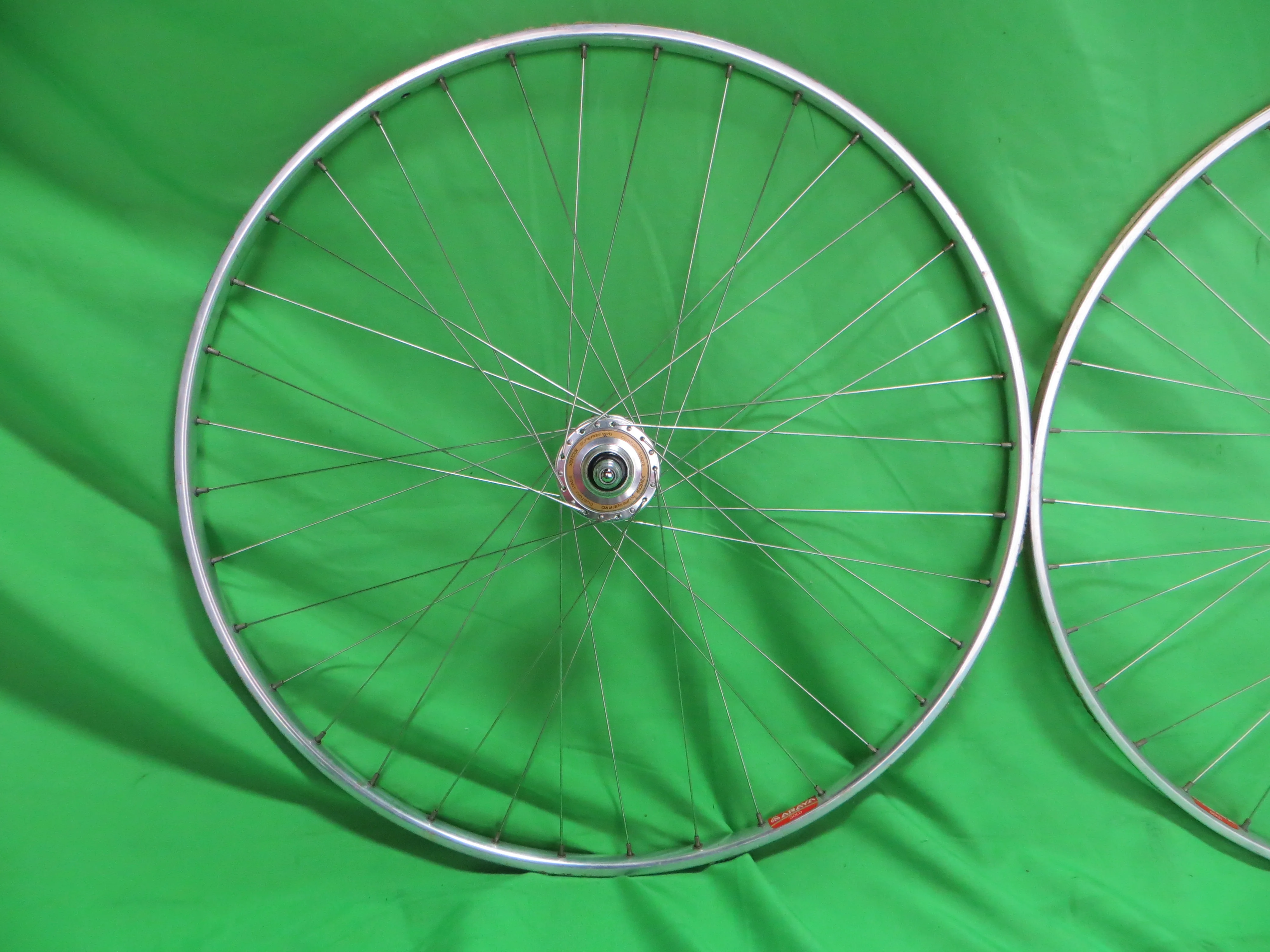 Araya Gold 16B NJS 700c Tubular NJS Rims, Suntour Superbe Pro NJS Hubs 36H 120mm (26032502) - Image 2