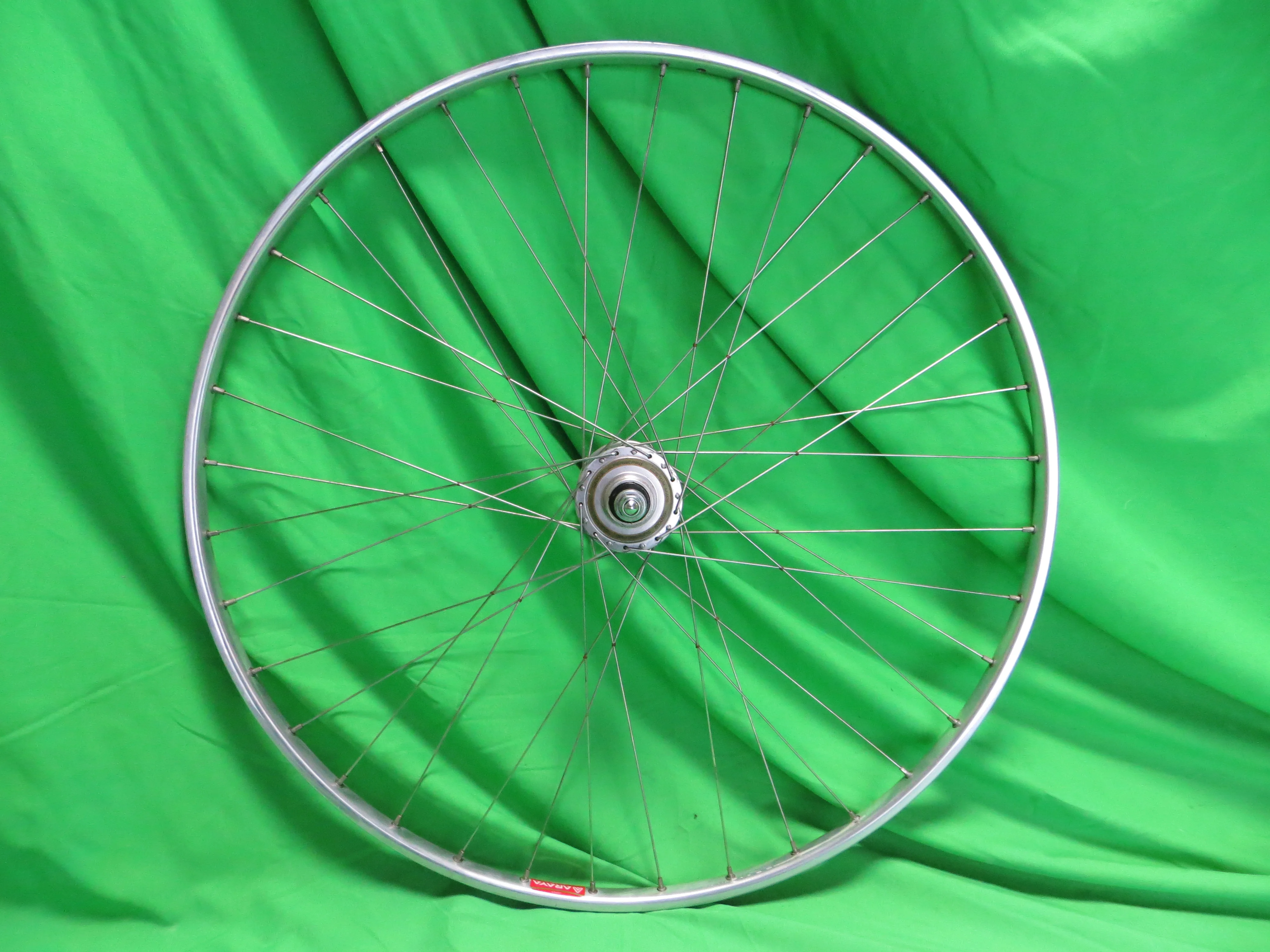 Araya Gold 16B NJS 700c Tubular rim, Suntour Superbe Pro 36H 110mm NJS Rear Hub (23111901) - Image 4
