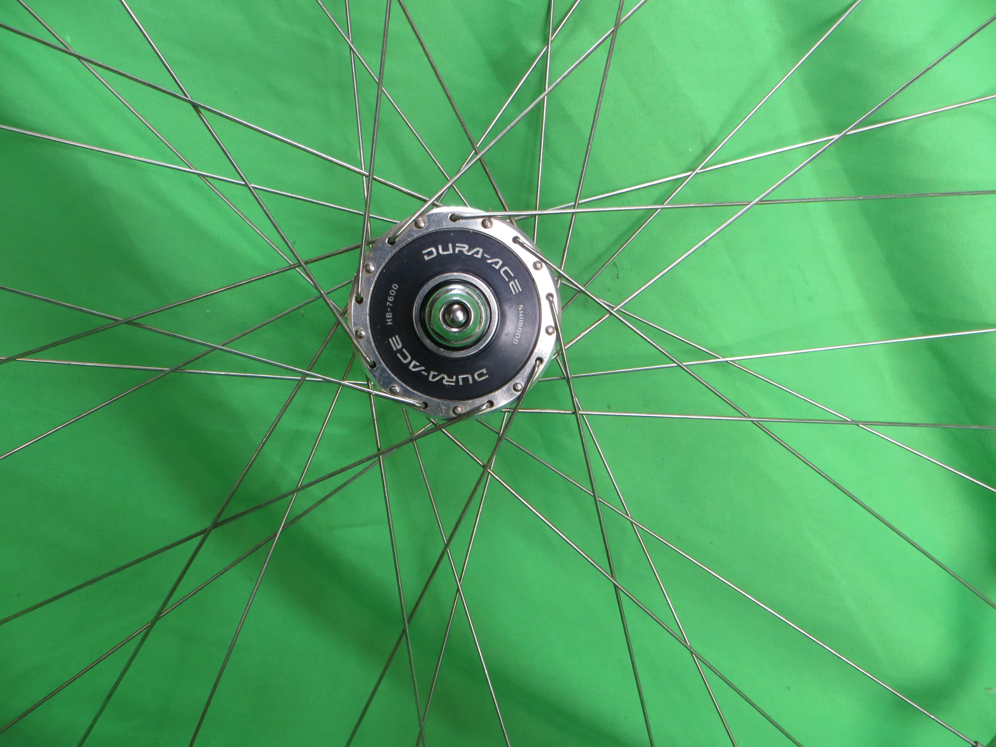 Araya Gold 16B World Champion 700c Tubular NJS Rim, Shimano Dura Ace HB-7600 NJS 100mm/8mm Front Hub (25012502) - Image 2
