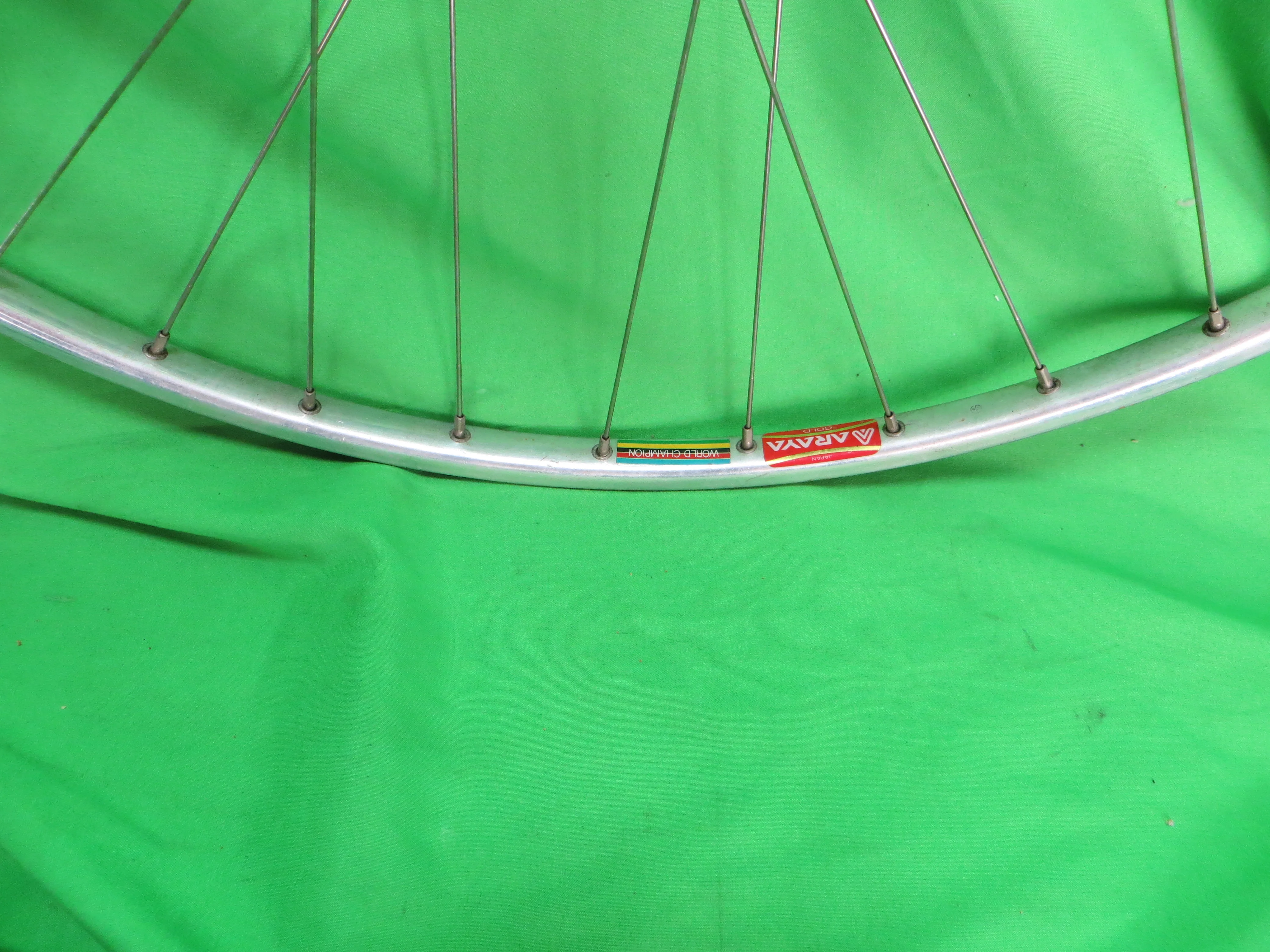 Araya Gold 16B World Champion 700c Tubular NJS Rim, Shimano Dura Ace HB-7600 NJS 100mm/8mm Front Hub (25012502) - Image 6