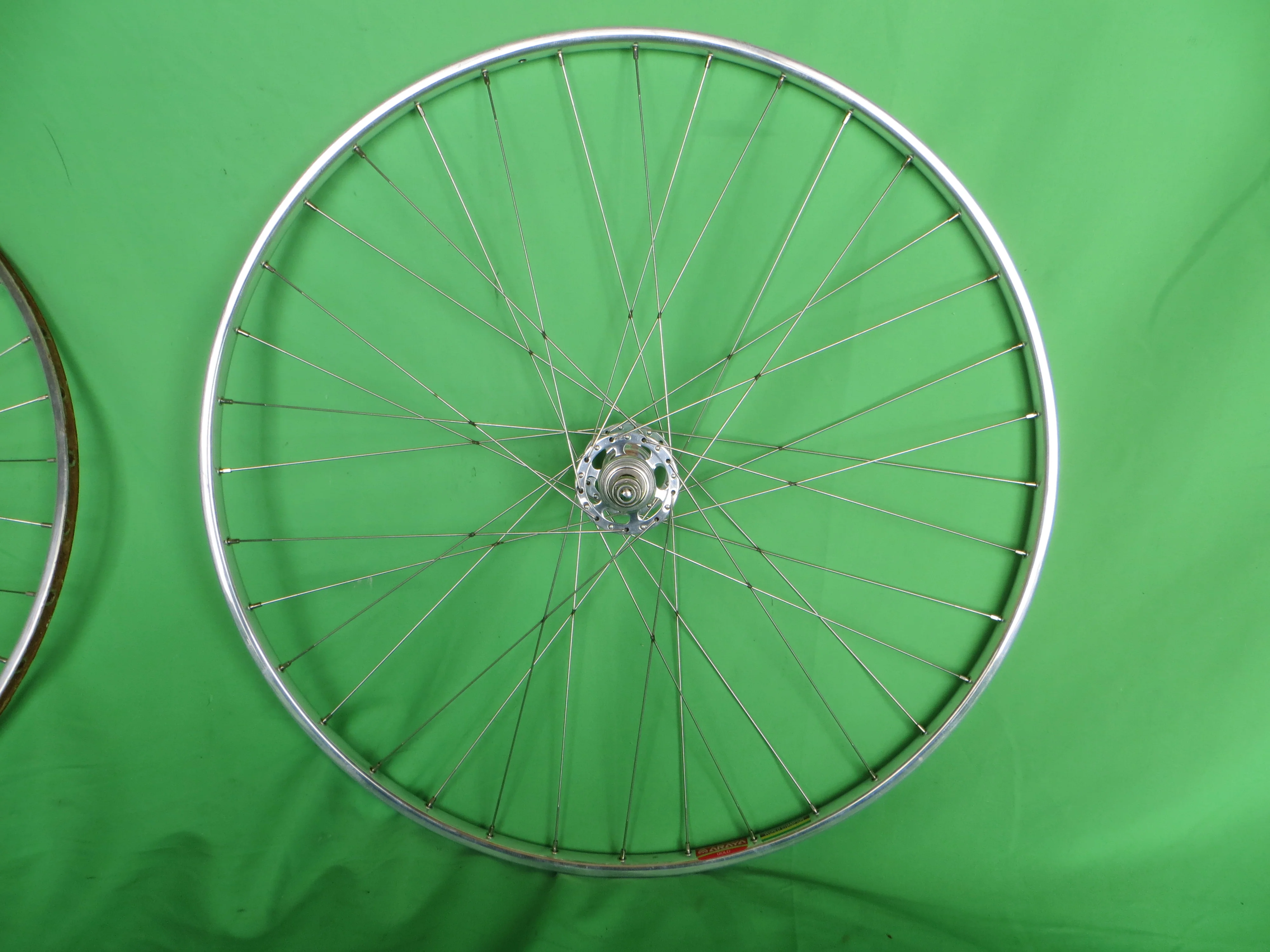 Araya Gold World Champion 16B NJS 700c Tubular NJS Rims, Campagnolo Record NJS hubs 36H 120mm (2602821) - Image 13