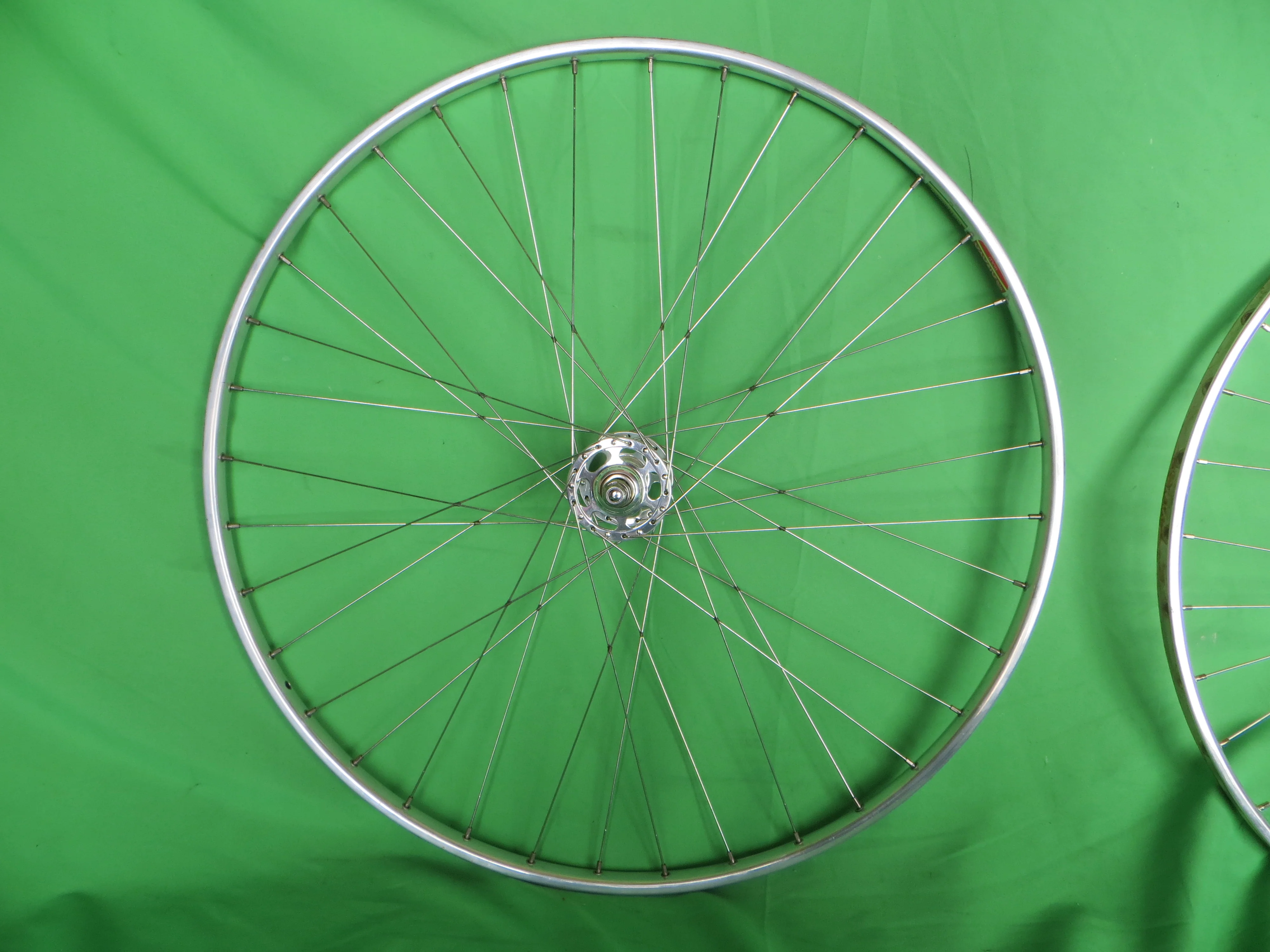 Araya Gold World Champion 16B NJS 700c Tubular NJS Rims, Campagnolo Record NJS hubs 36H 120mm (2602821) - Image 6
