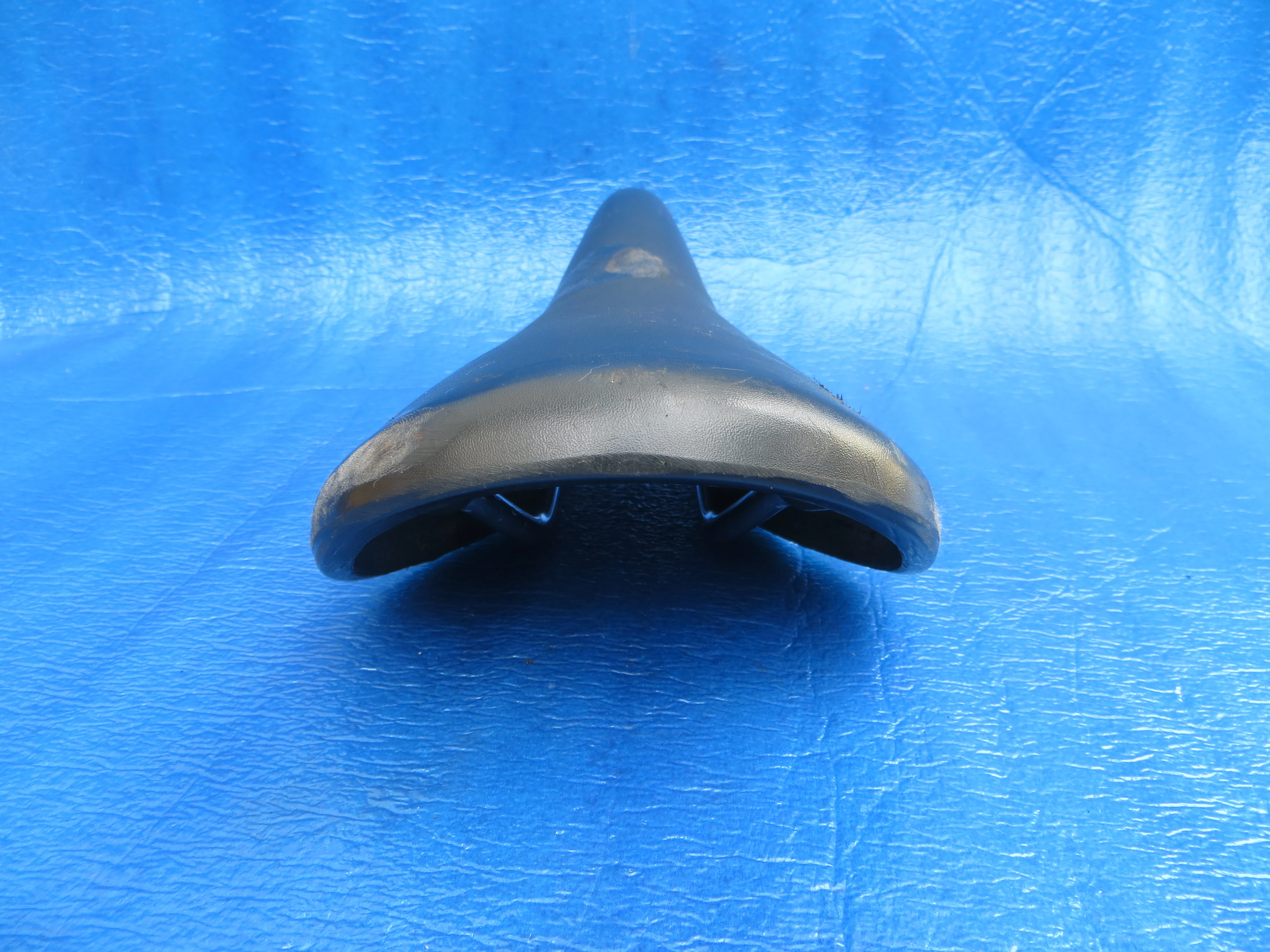 Ariake JaguarⅡ Unpadded 44mm Rail Saddle NJS Approved (24101608) - Image 4
