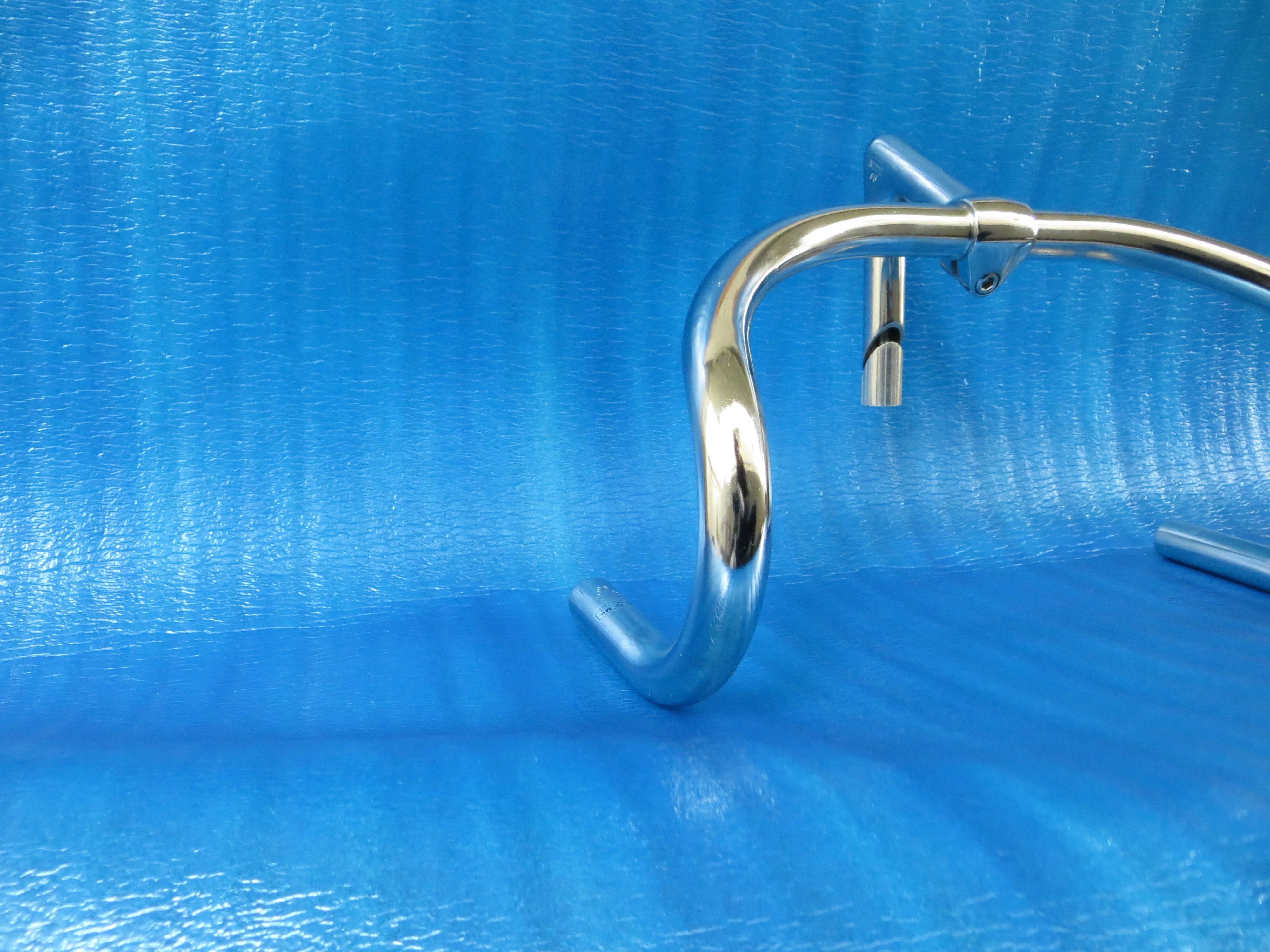 B123 360mm CrMo NJS Handlebar, Nitto Jaguar, 95mm/58 degree Steel NJS Stem (24032001) - Image 2