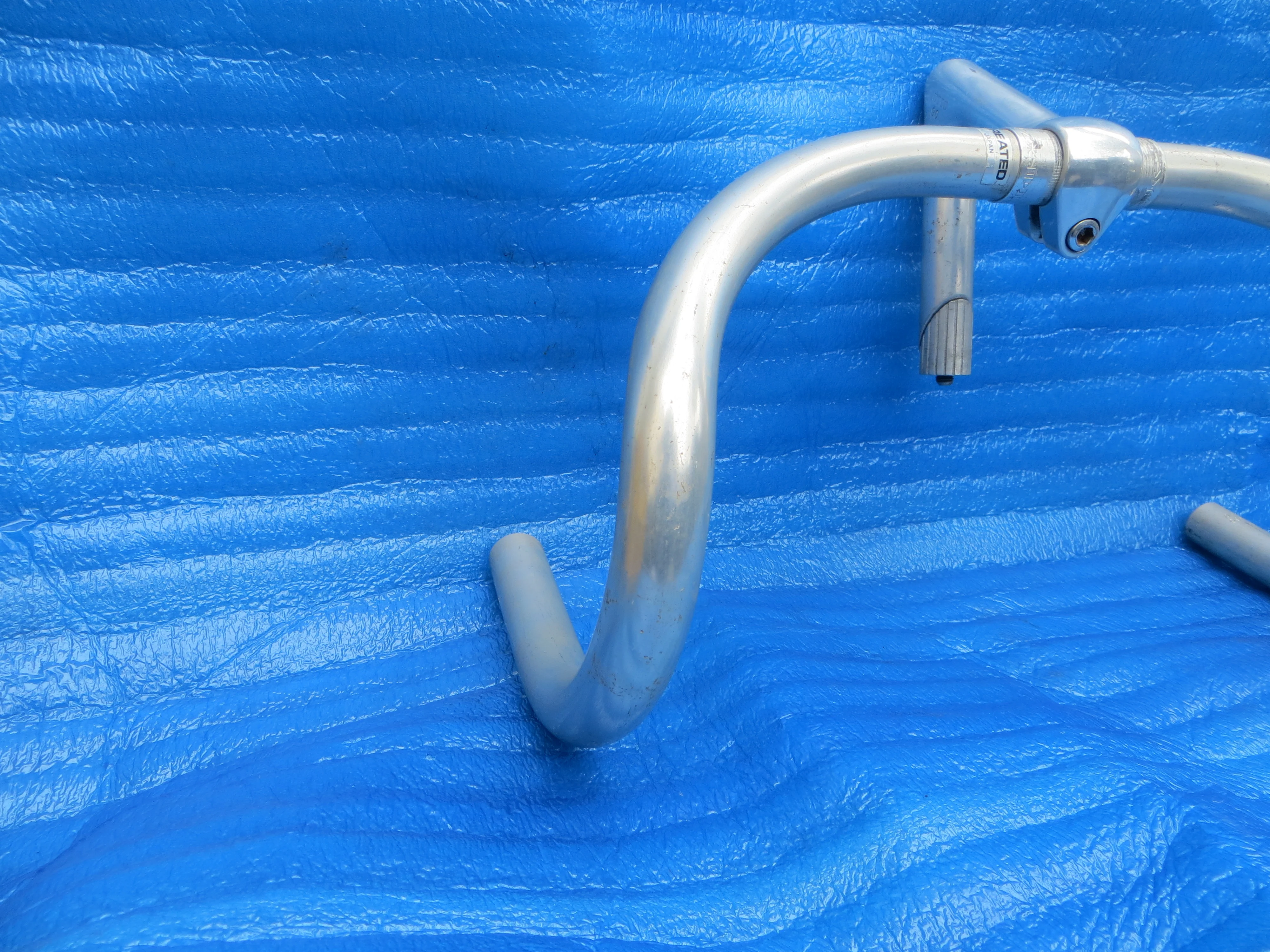 B123 365mm AA NJS Handlebar, Nitto Jaguar 90mm/58 degree AA NJS Stem (26022008) - Image 2