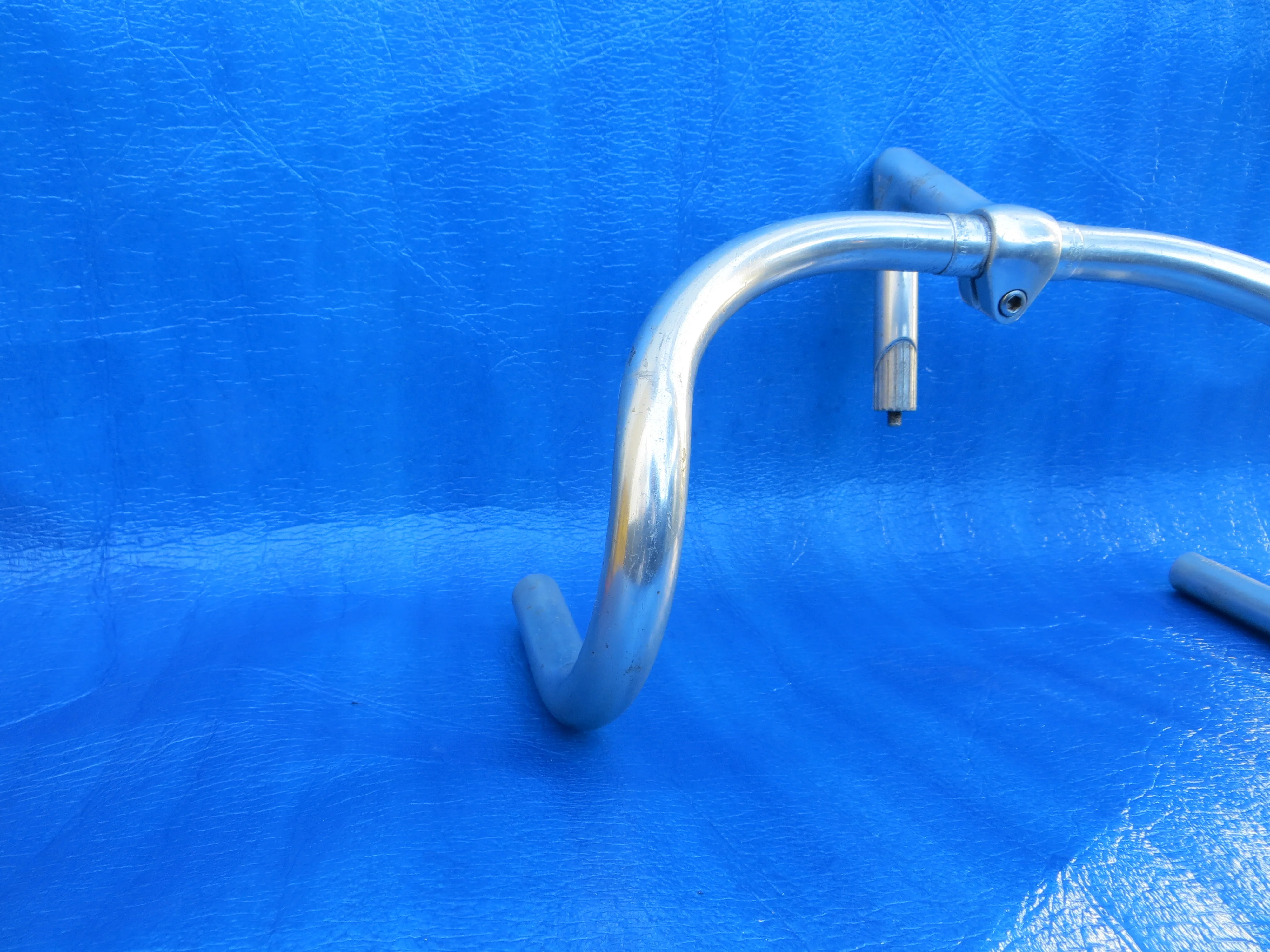 B123 370mm AA NJS Handlebar, Nitto Jaguar 110mm/58 degree AA NJS Stem (24112418) - Image 2