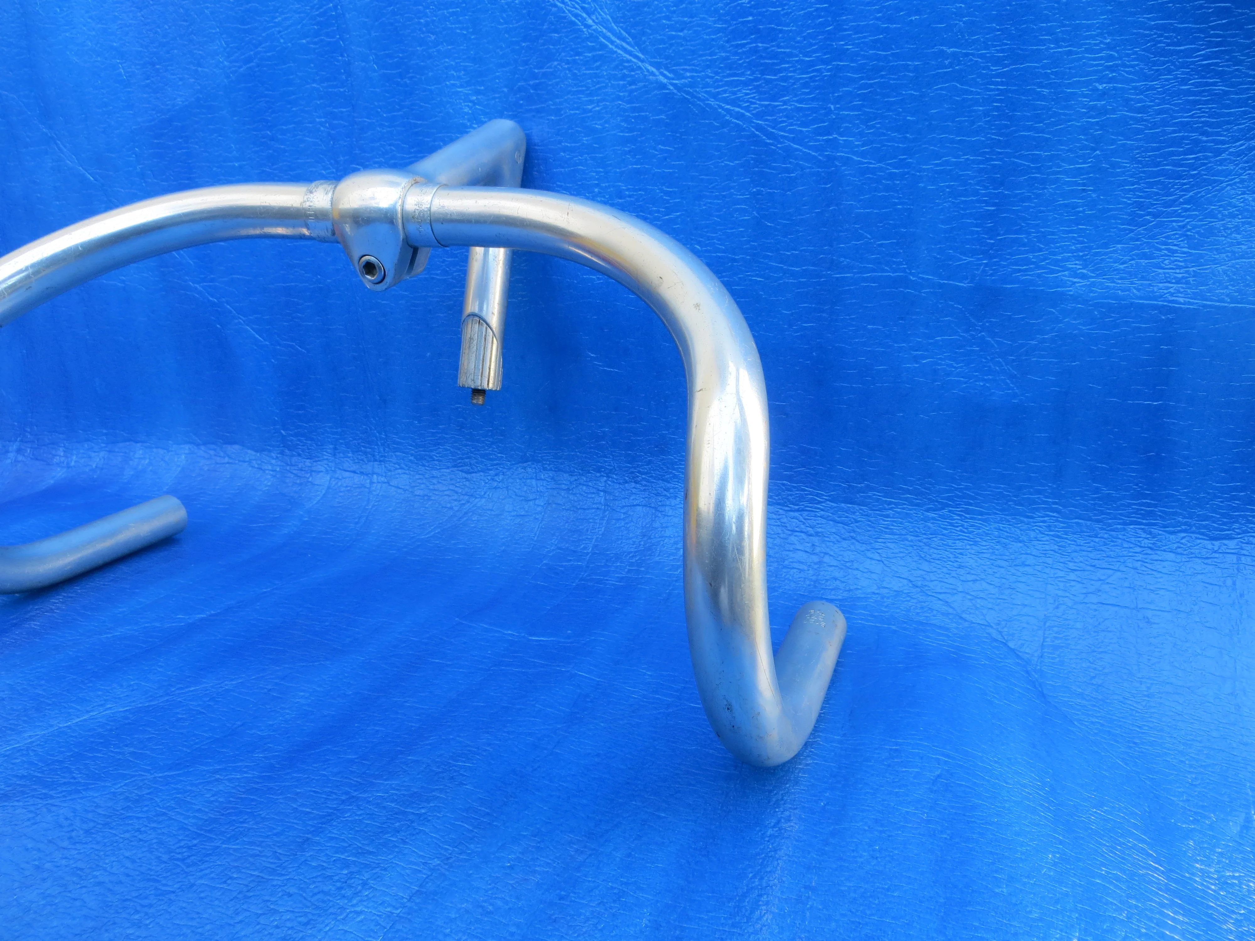 B123 370mm AA NJS Handlebar, Nitto Jaguar 110mm/58 degree AA NJS Stem (24112418) - Image 3