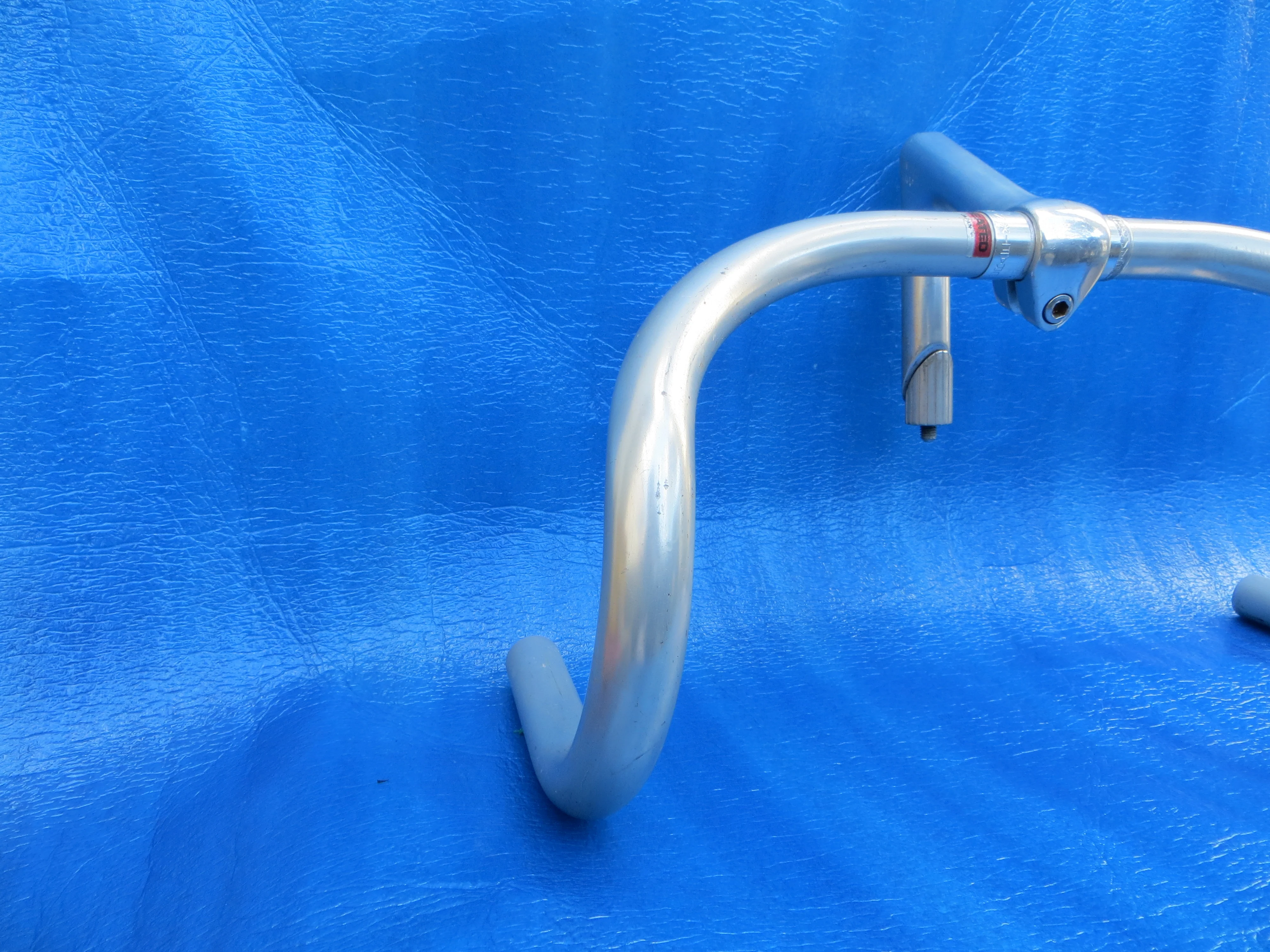 B123 380mm AA NJS Handlebar, Nitto Jaguar 100mm/58 degree AA NJS Stem (24112307) - Image 2