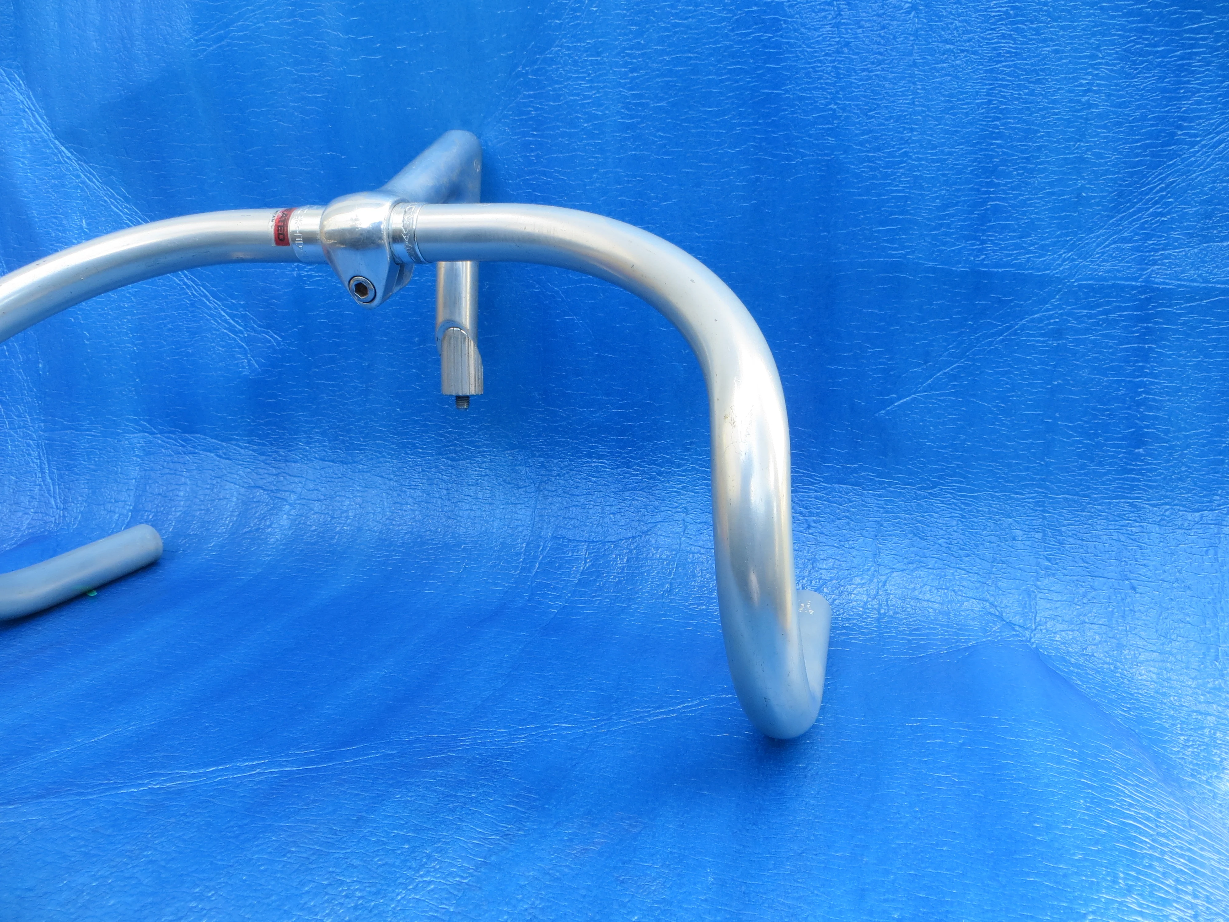 B123 380mm AA NJS Handlebar, Nitto Jaguar 100mm/58 degree AA NJS Stem (24112307) - Image 3