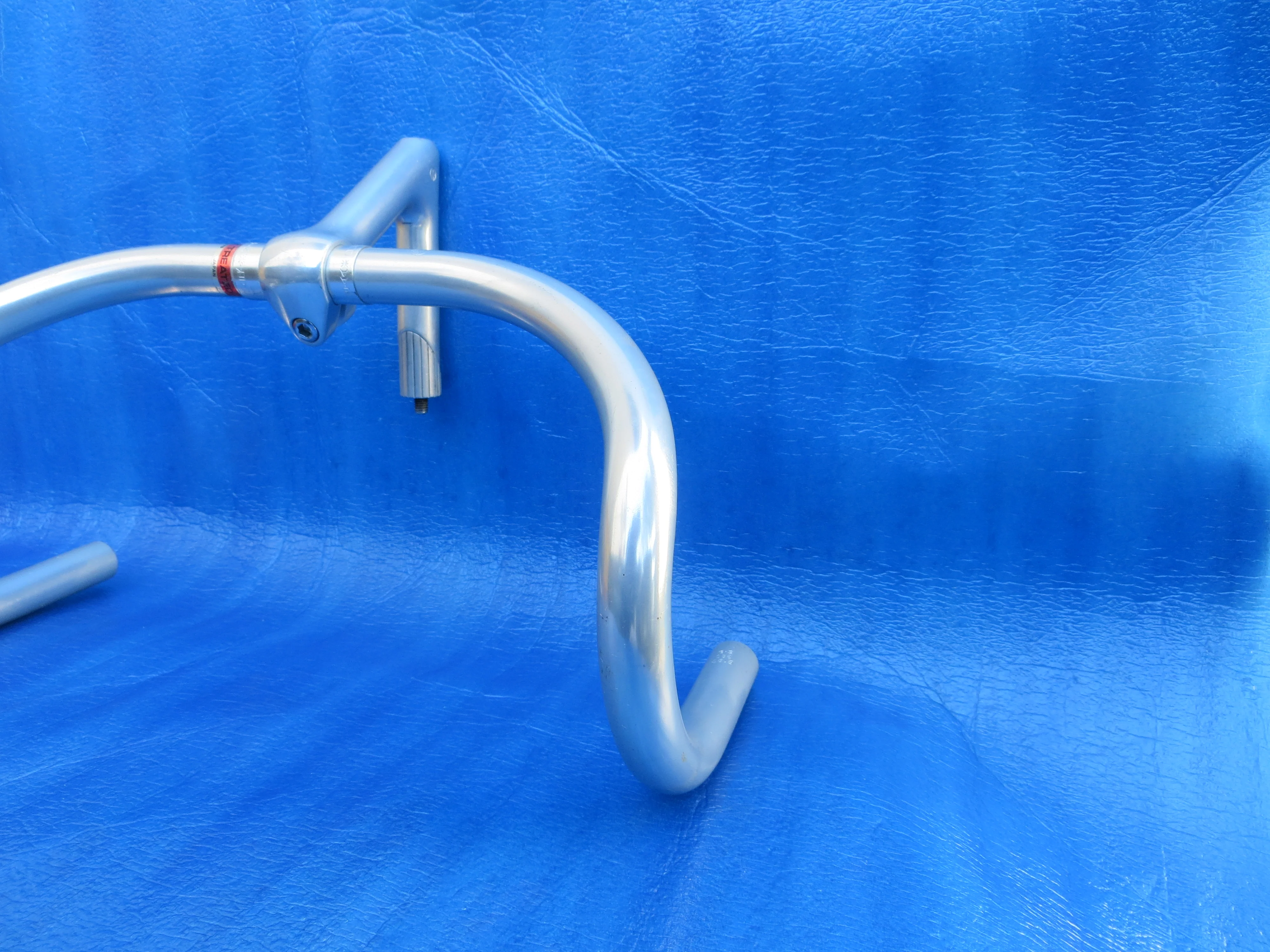 B123 380mm AA NJS Handlebar, Nitto Jaguar 100mm/58 degree AA NJS Stem (24112416) - Image 3