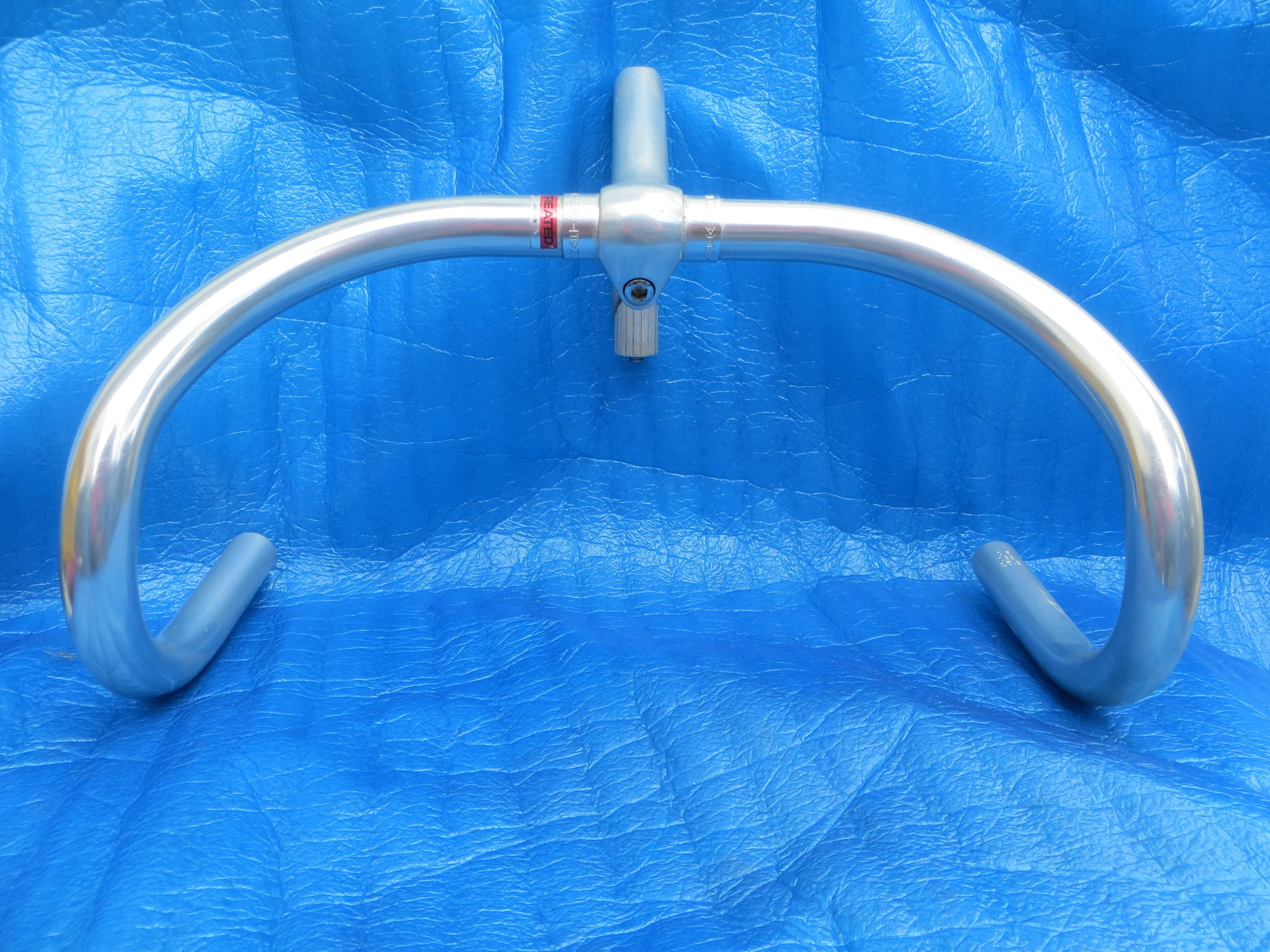 B123 380mm AA NJS Handlebar, Nitto Jaguar 110mm/58 degree AA NJS Stem (25120201)