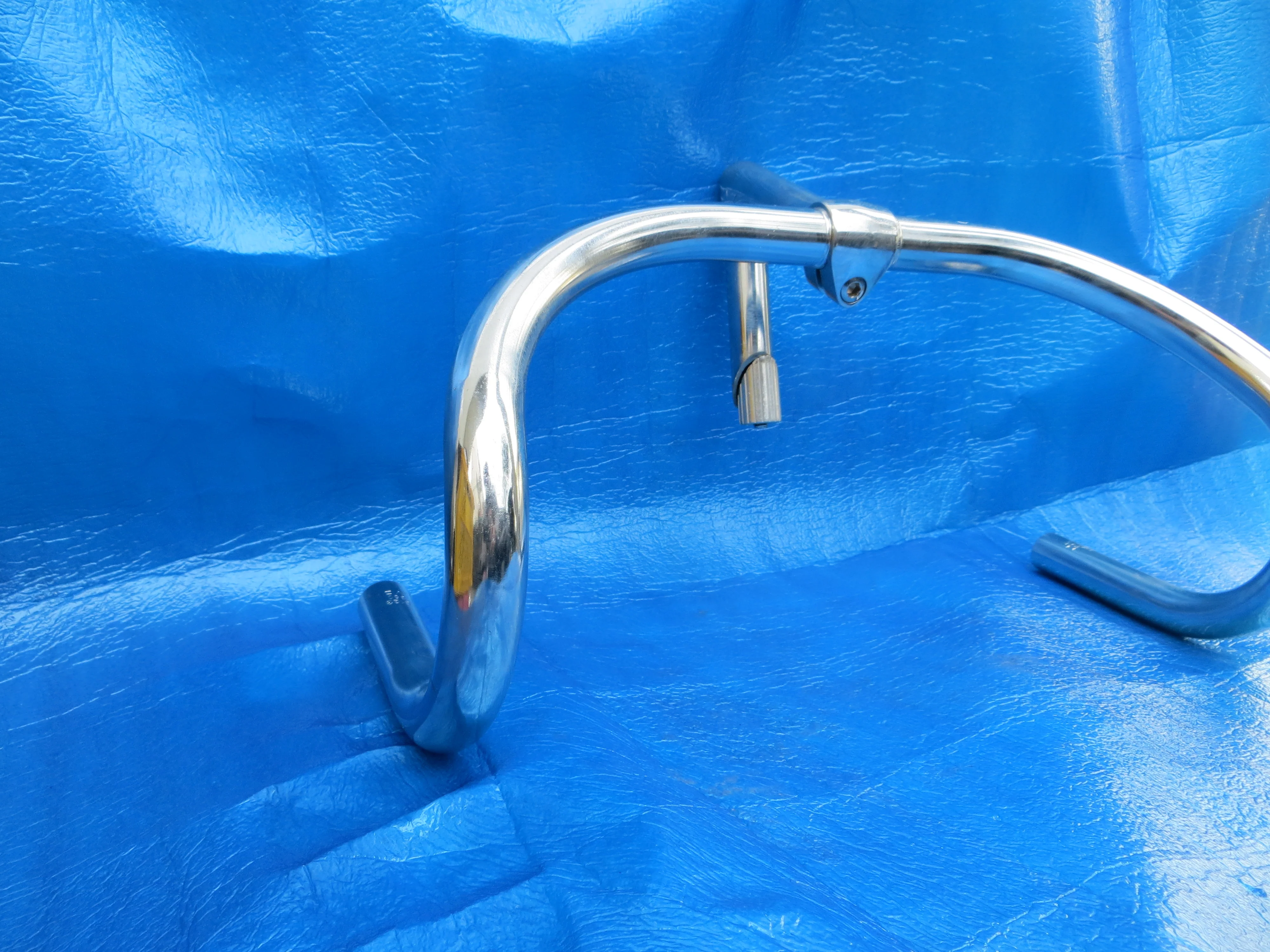 B123 380mm Steel NJS Handlebar, Nitto Jaguar, 105mm/58 degree Steel NJS Stem (24020202) - Image 2