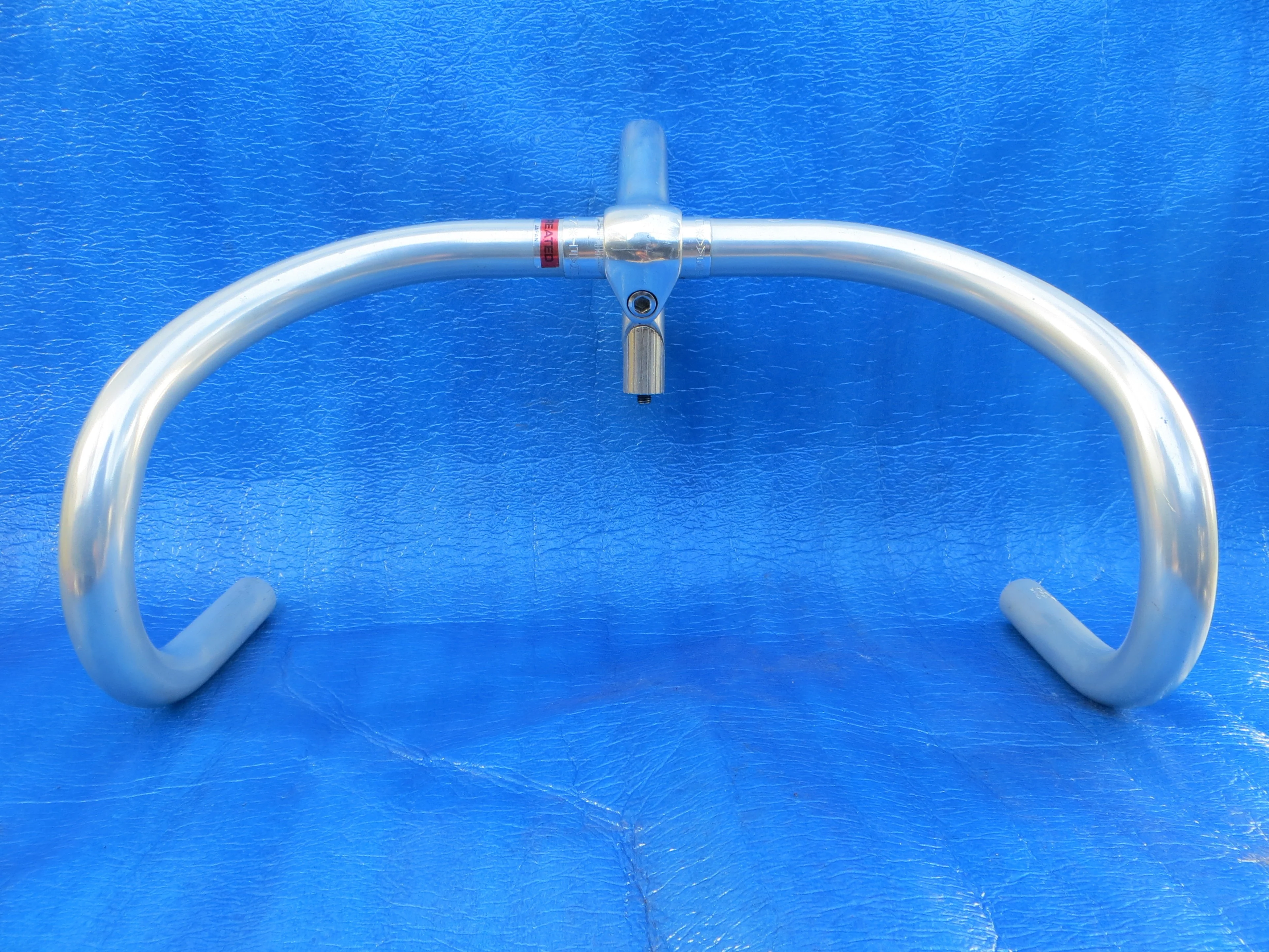 B123 390mm AA NJS Handlebar, Nitto Jaguar 110mm/58 degree AA NJS Stem (25021503)