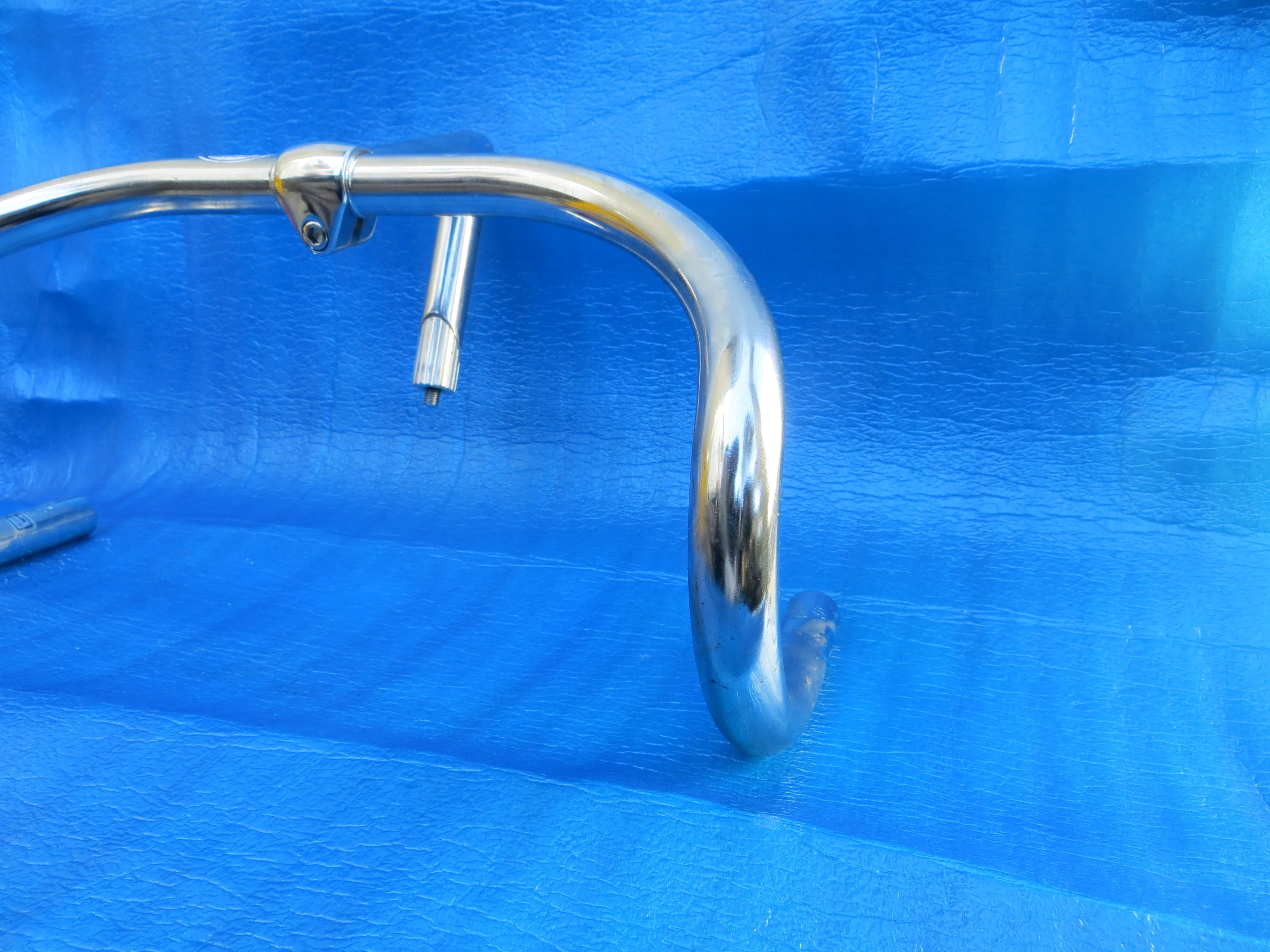 B123 400mm CrMo NJS Handlebar, Nitto Jaguar, 115mm/58 degree Steel NJS Stem (24012713) - Image 3