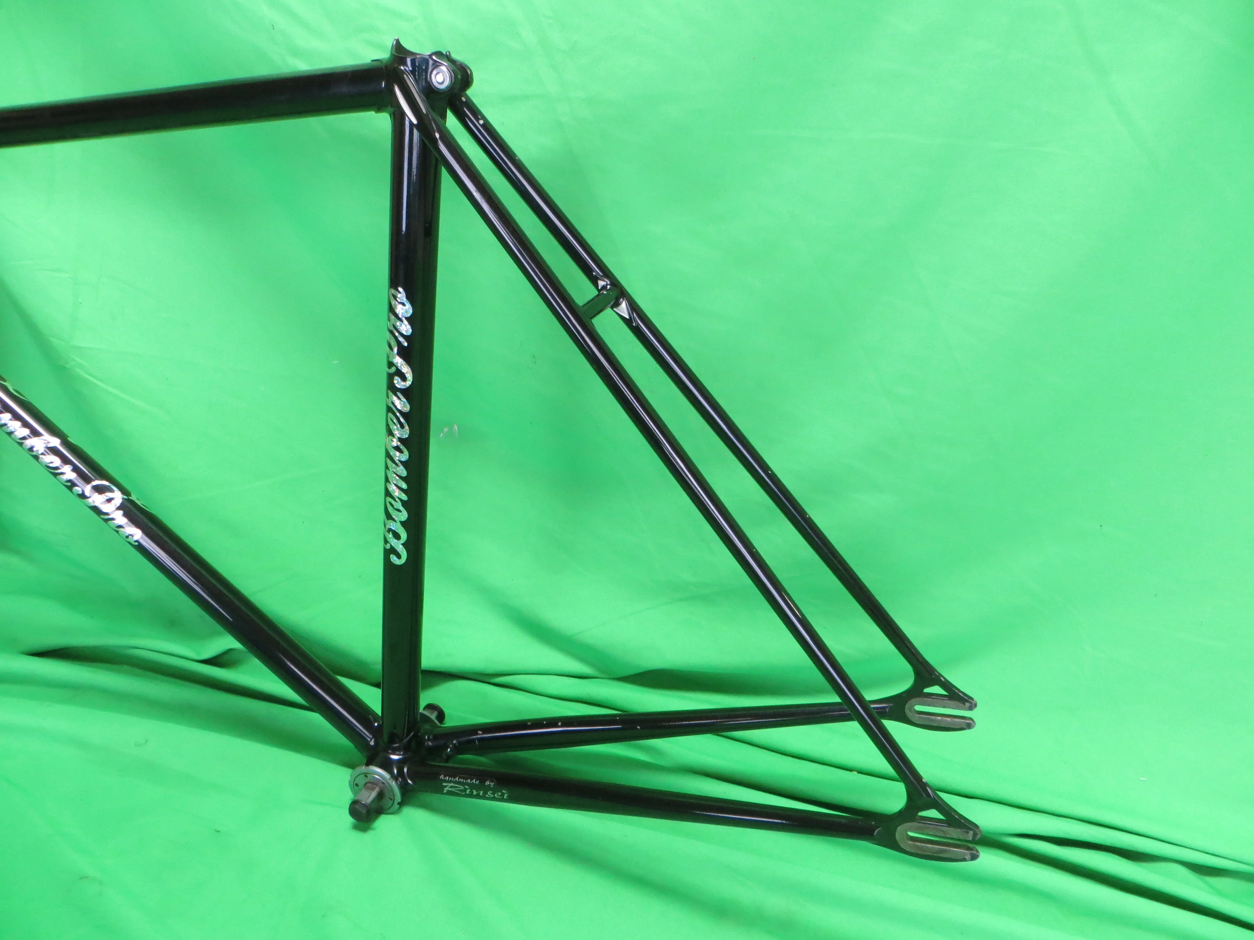Bomber Pro // Black // 51cm - Image 8