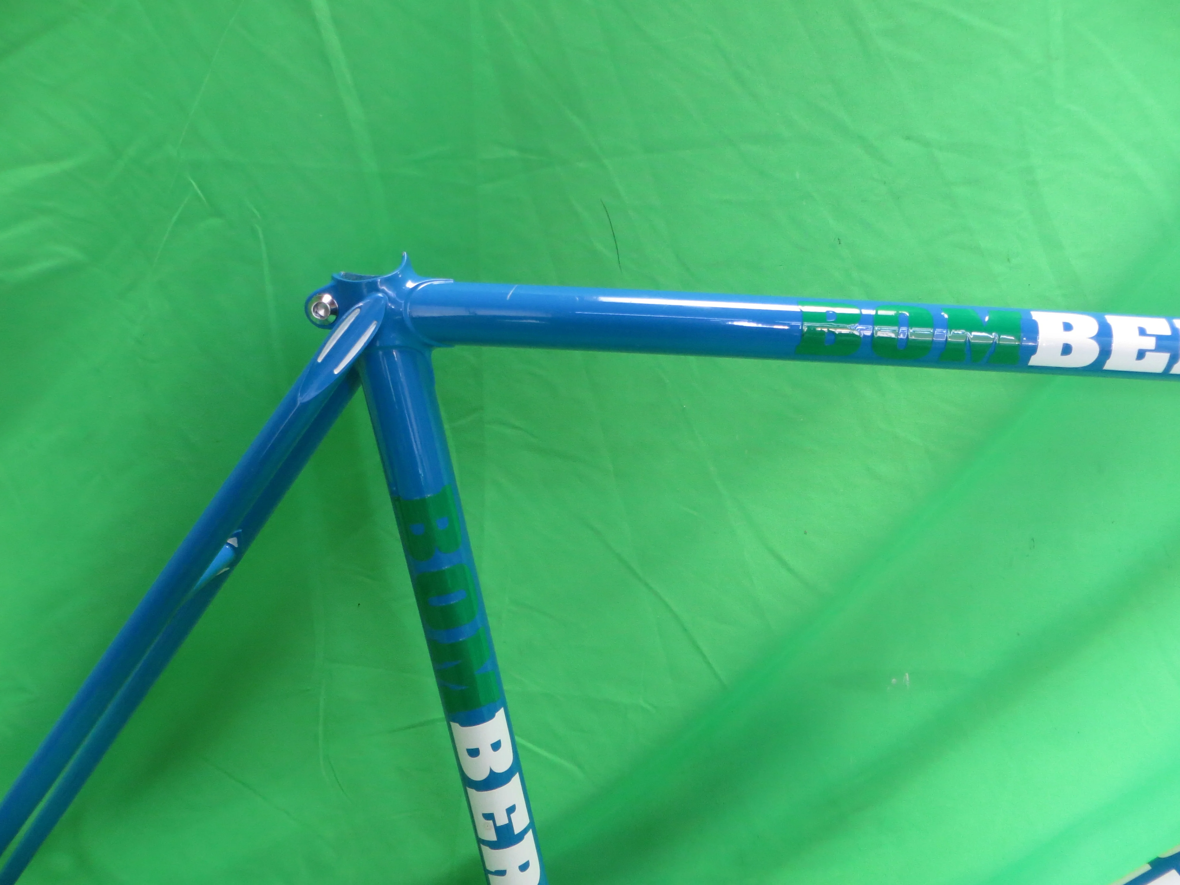 Bomber Pro // Blue // 52cm - Image 12