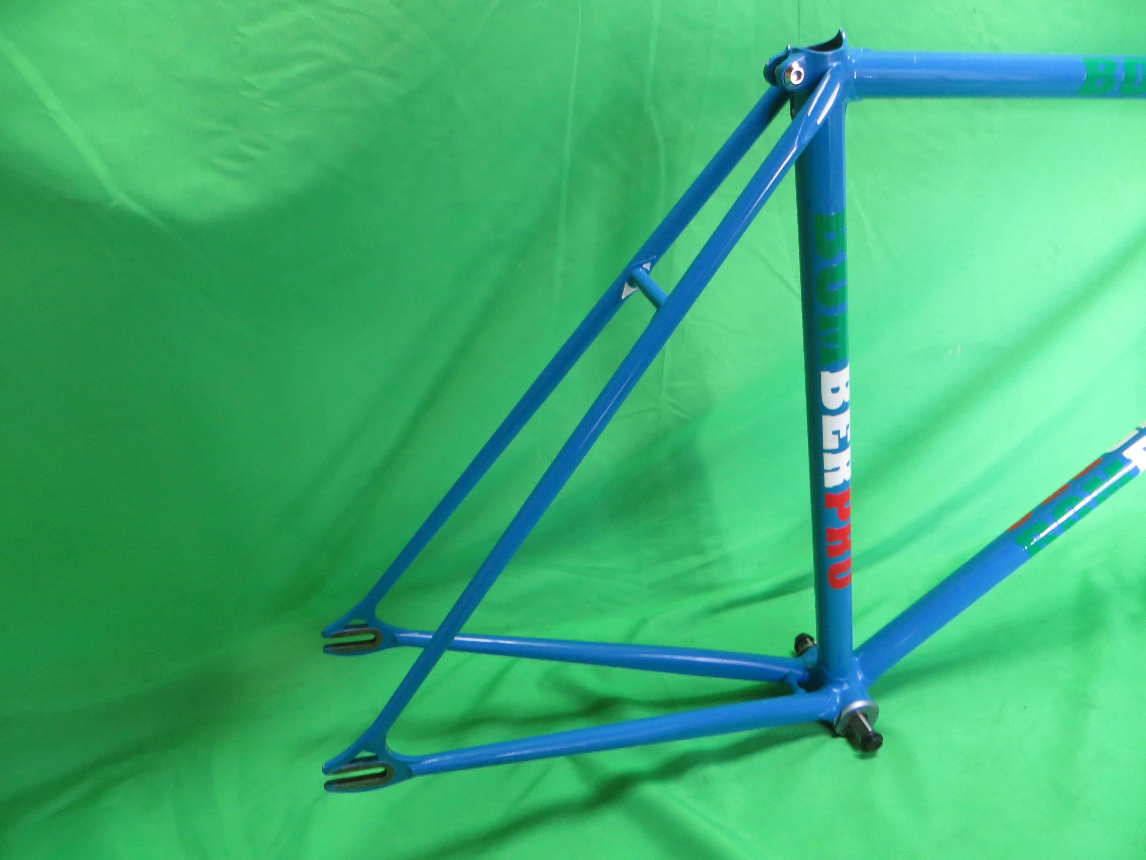 Bomber Pro // Blue // 52cm - Image 15