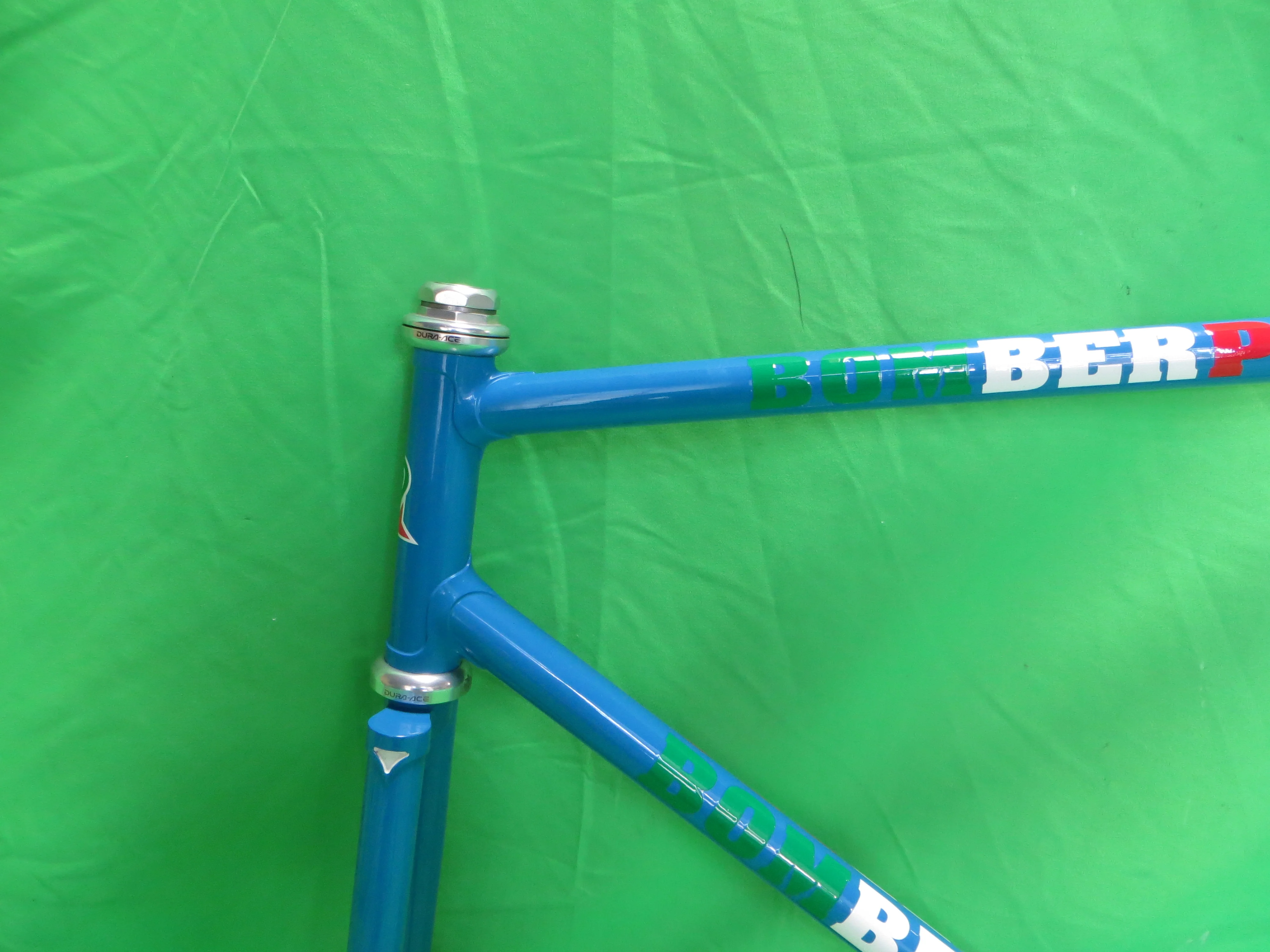 Bomber Pro // Blue // 52cm - Image 4